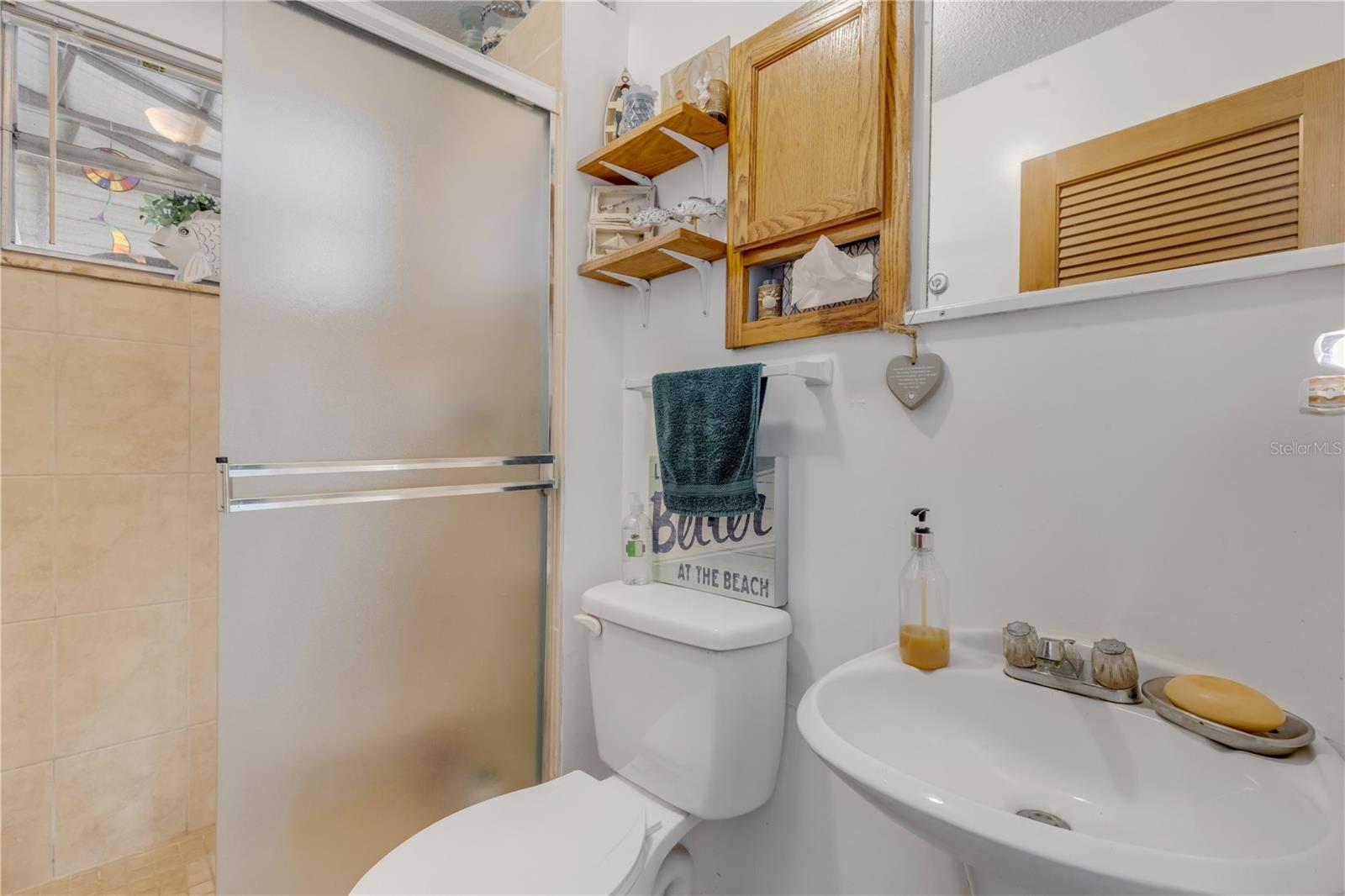INDIAN HARBOR ESTATES UNIT 04 - Residential