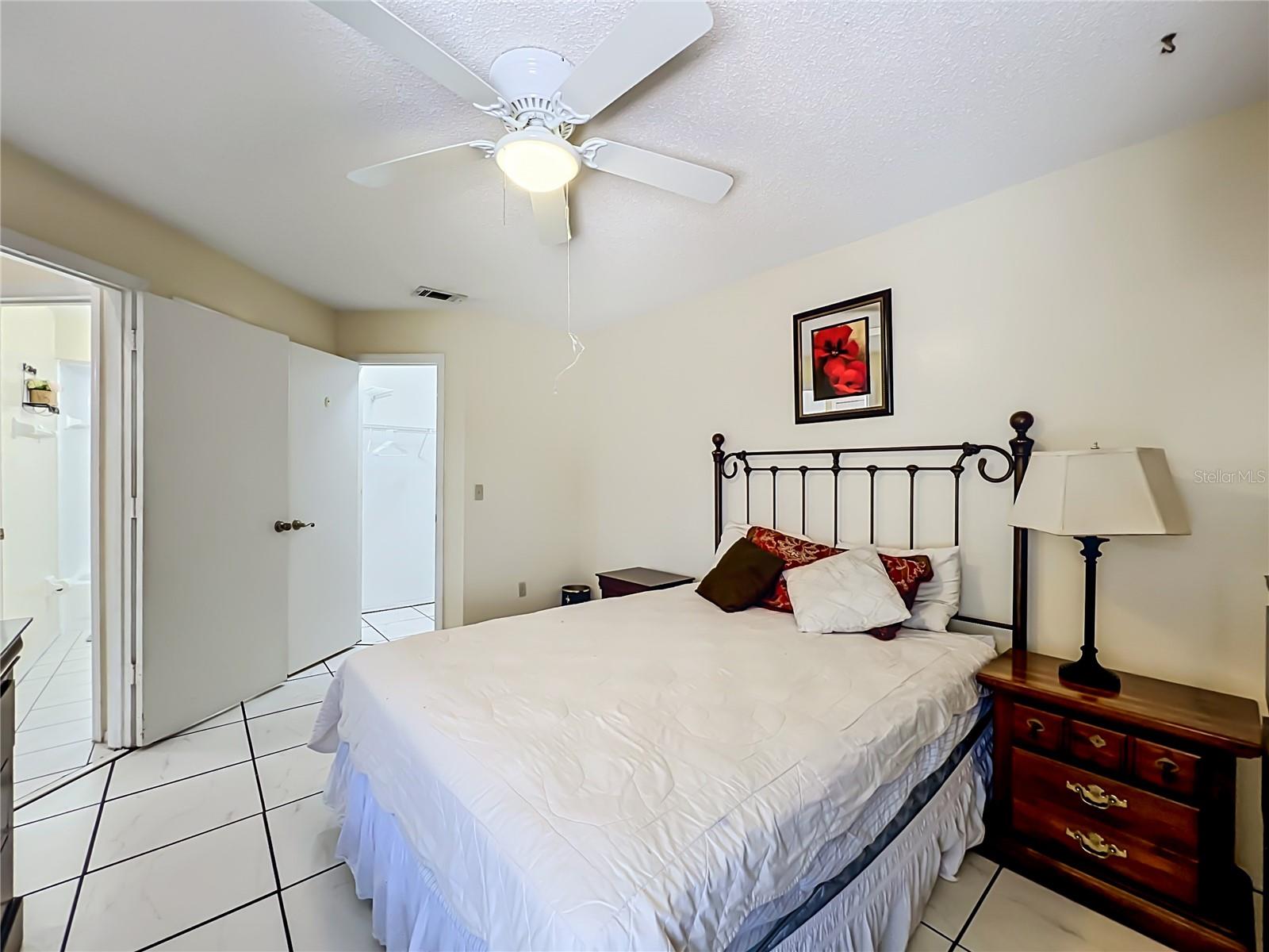 BVL LAKEPOINTE TWNHMS - Residential