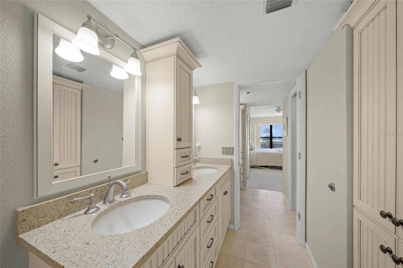 GULF & BAY CLUB PH 6 - Residential