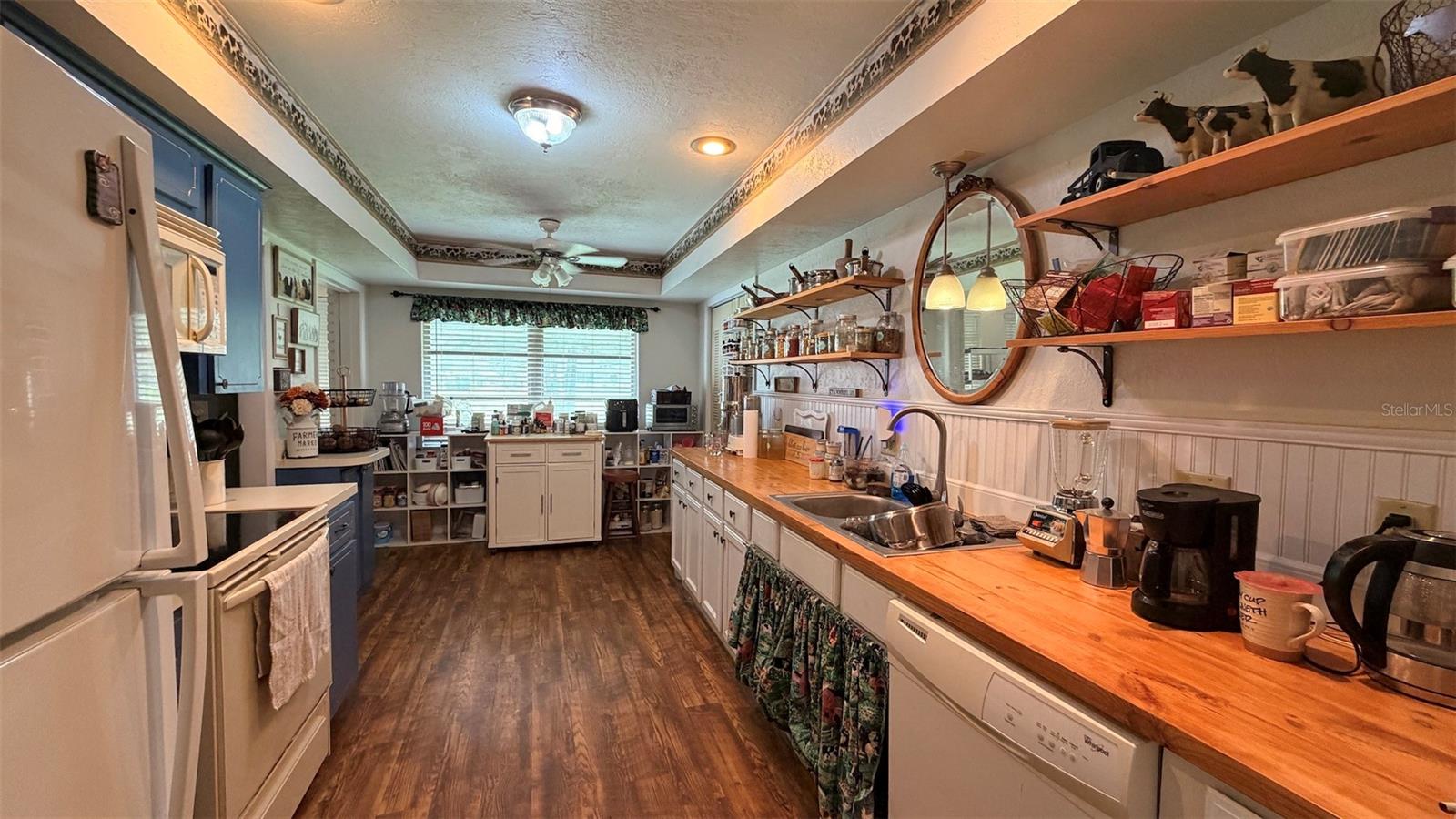 DAVIS LAKE GOLF ESTATES UNIT 01 - Residential