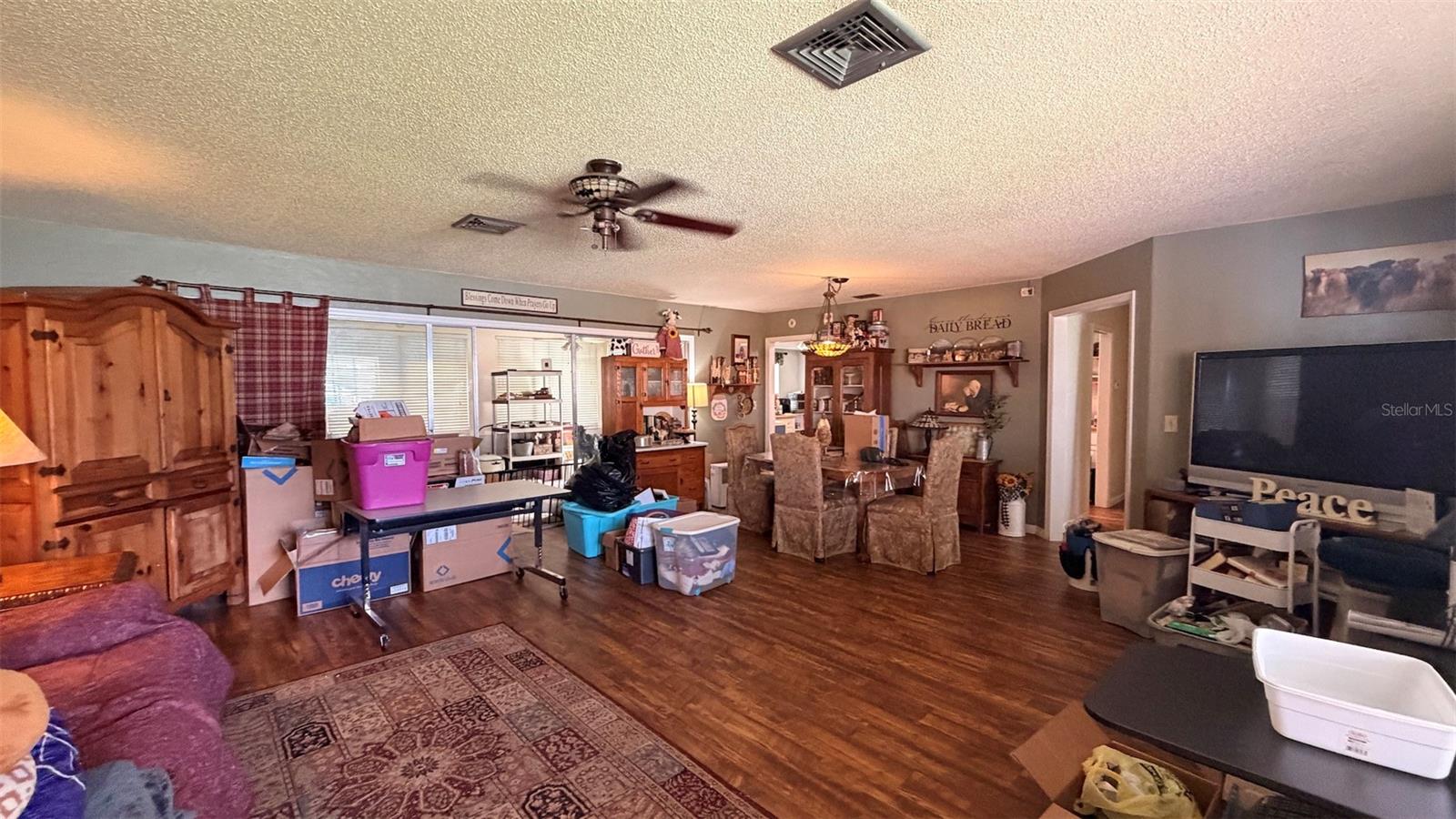 DAVIS LAKE GOLF ESTATES UNIT 01 - Residential