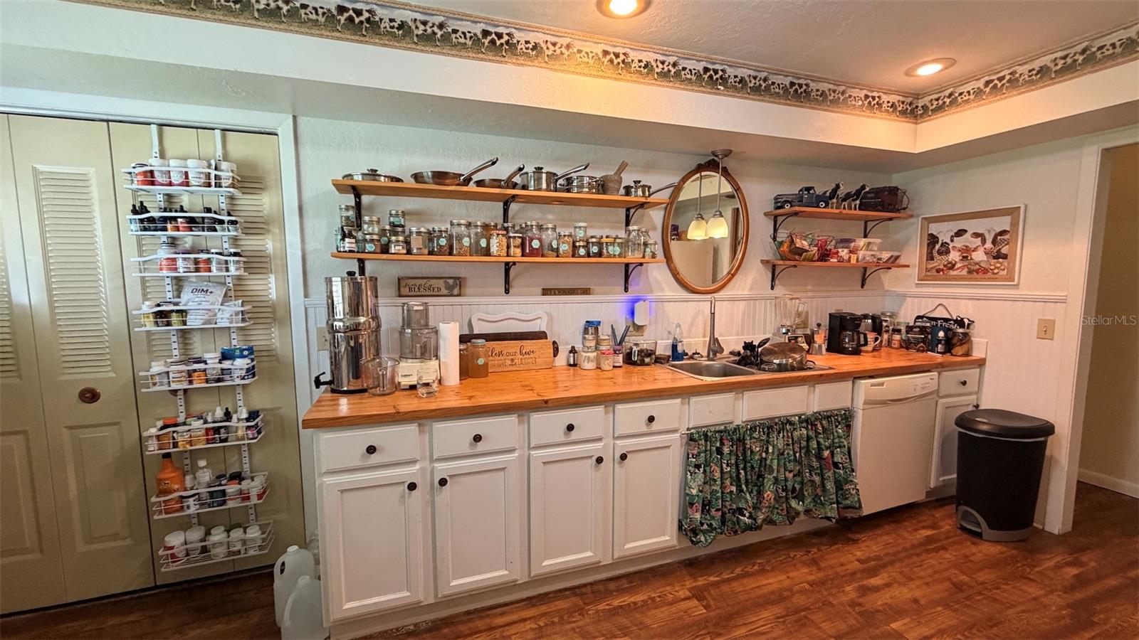 DAVIS LAKE GOLF ESTATES UNIT 01 - Residential