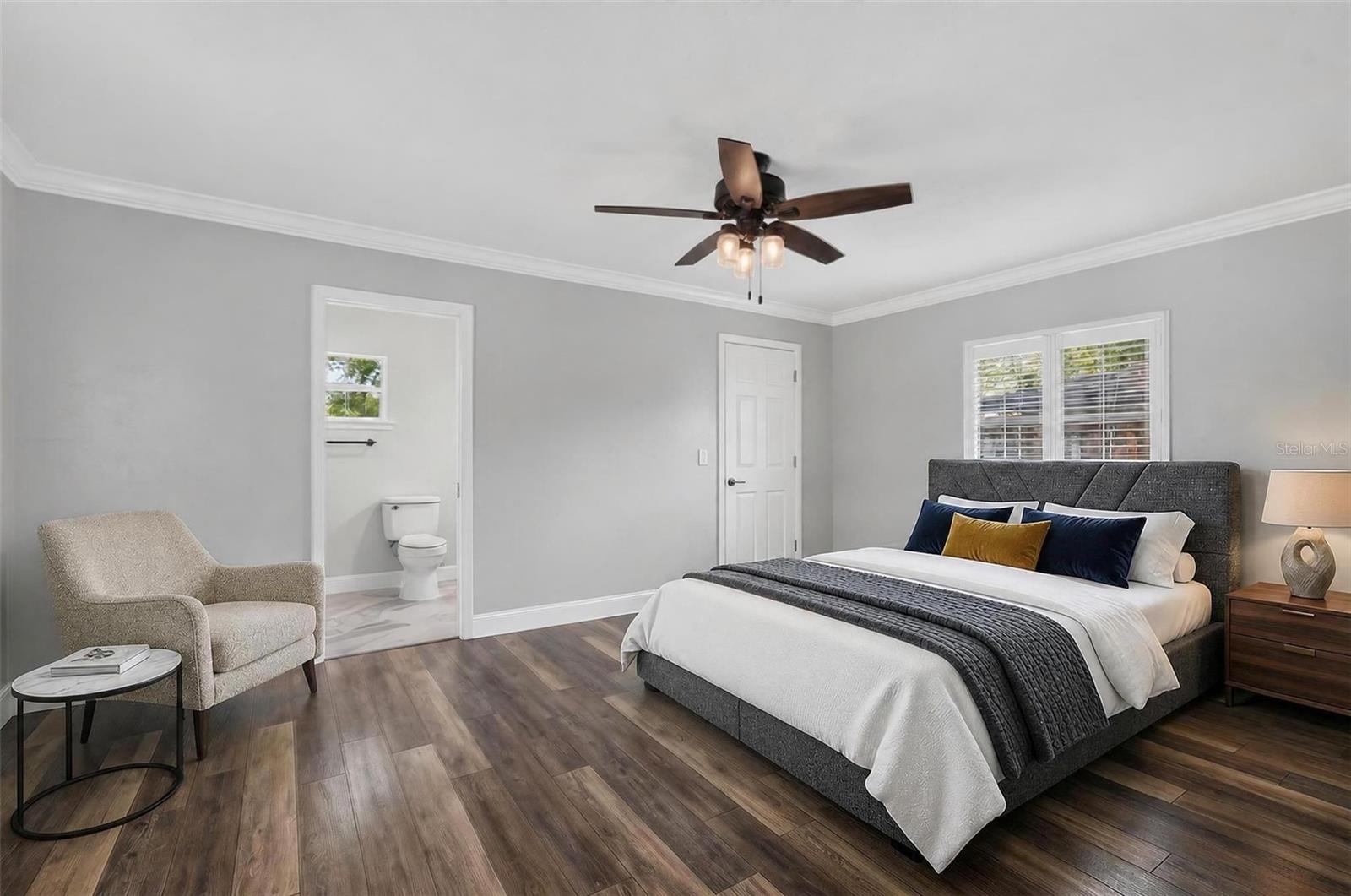 HIDDEN OAKS - Residential