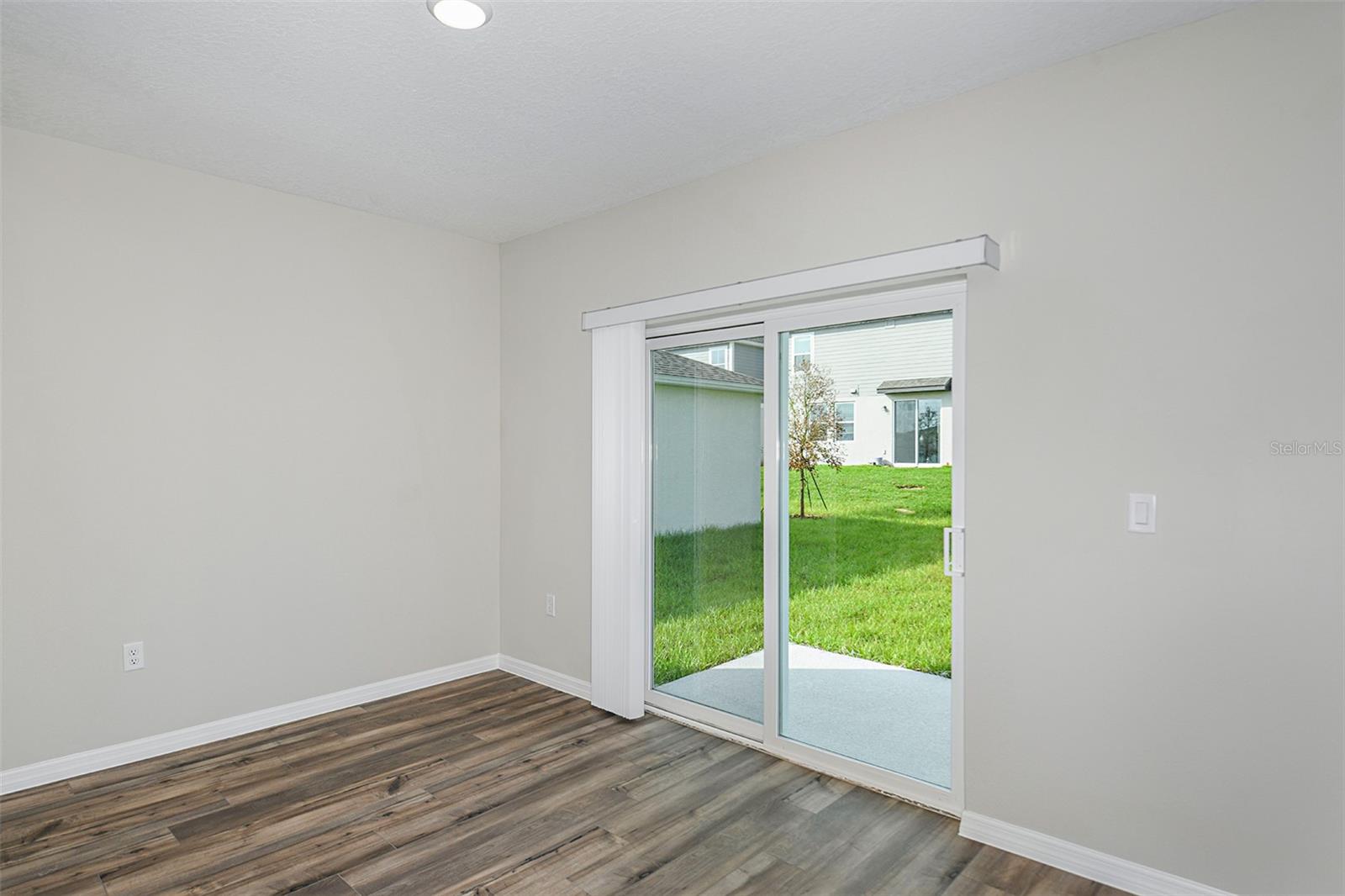 SCENIC TERRACE - Residential