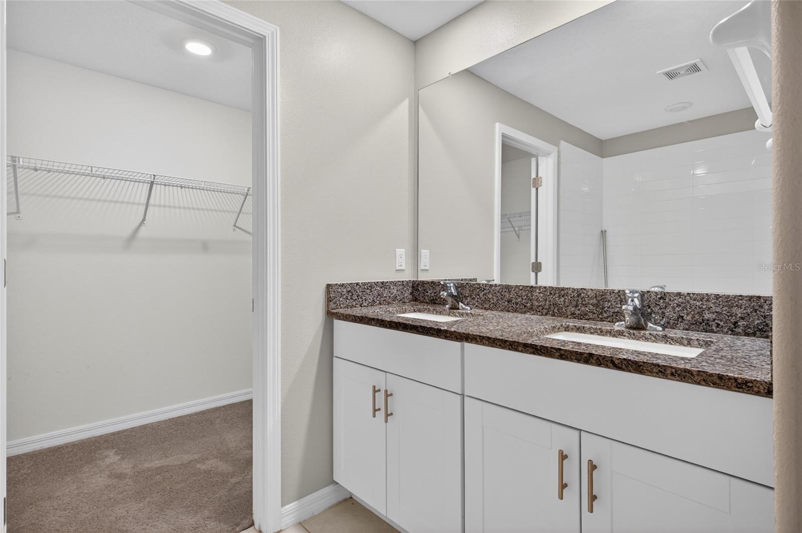 VENTANA PH 4 - Residential