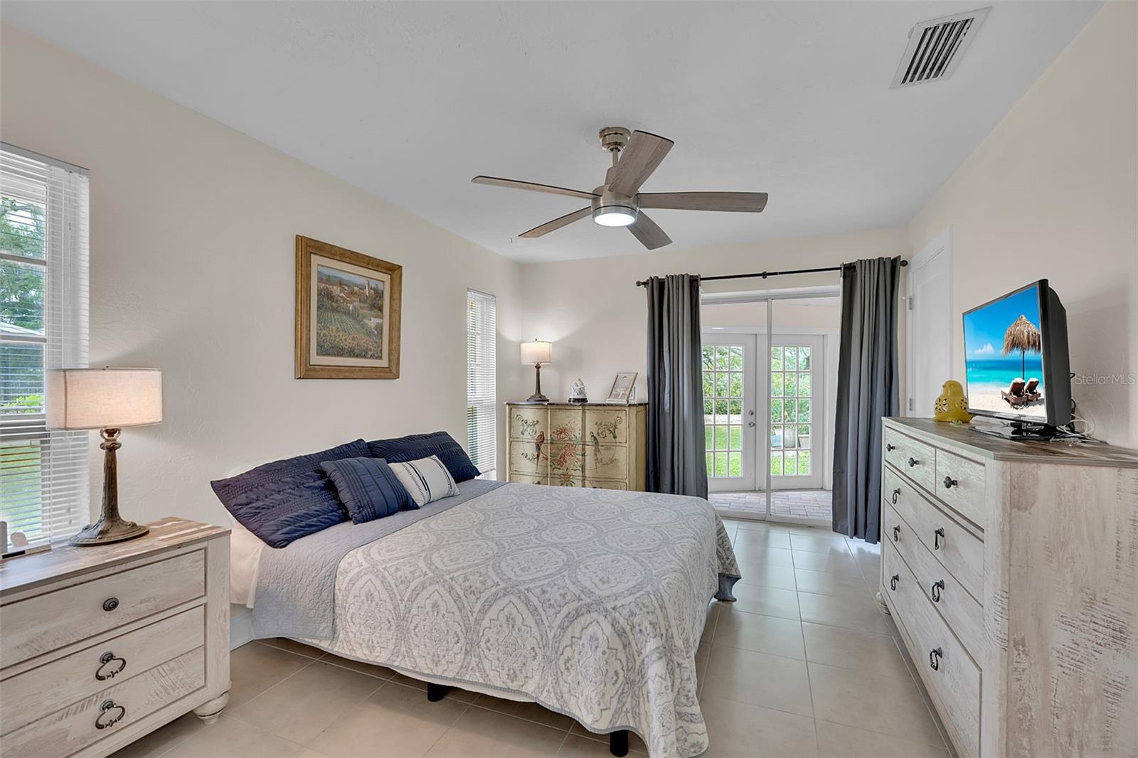 HIGHLAND SHORES SECOND UNIT - Residential