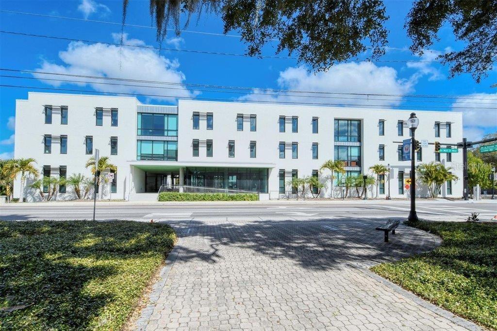 THE STRAND - Residential