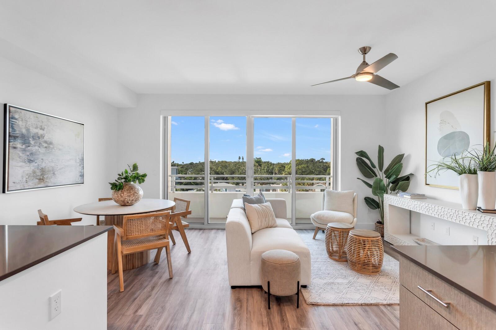 THE STRAND - Residential