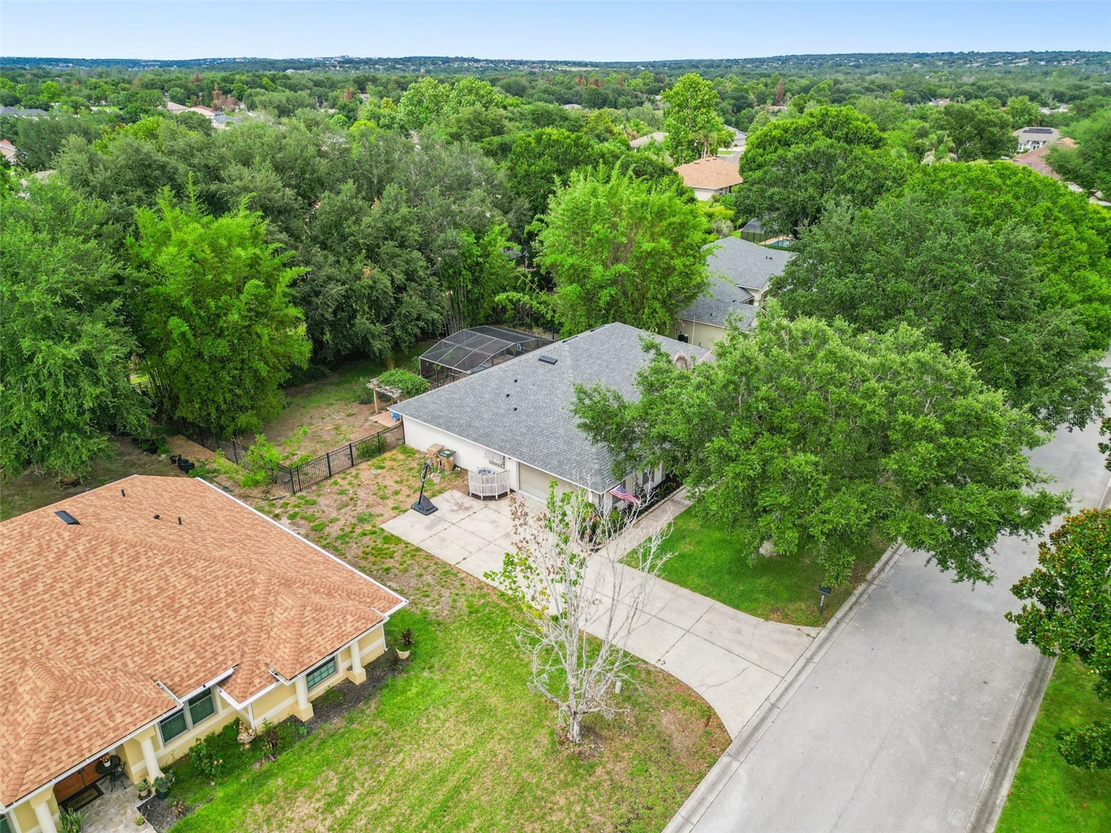 CRESCENT LAKE CLUB THIRD ADD - Residential