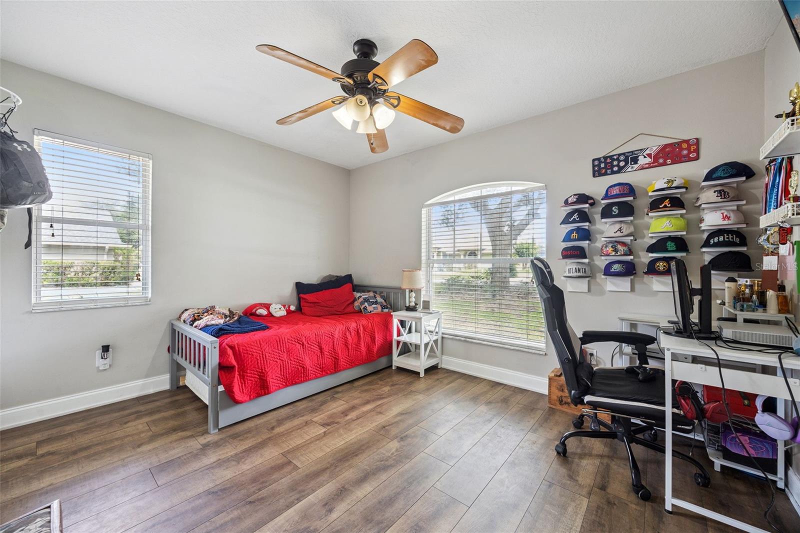 CRESCENT LAKE CLUB THIRD ADD - Residential