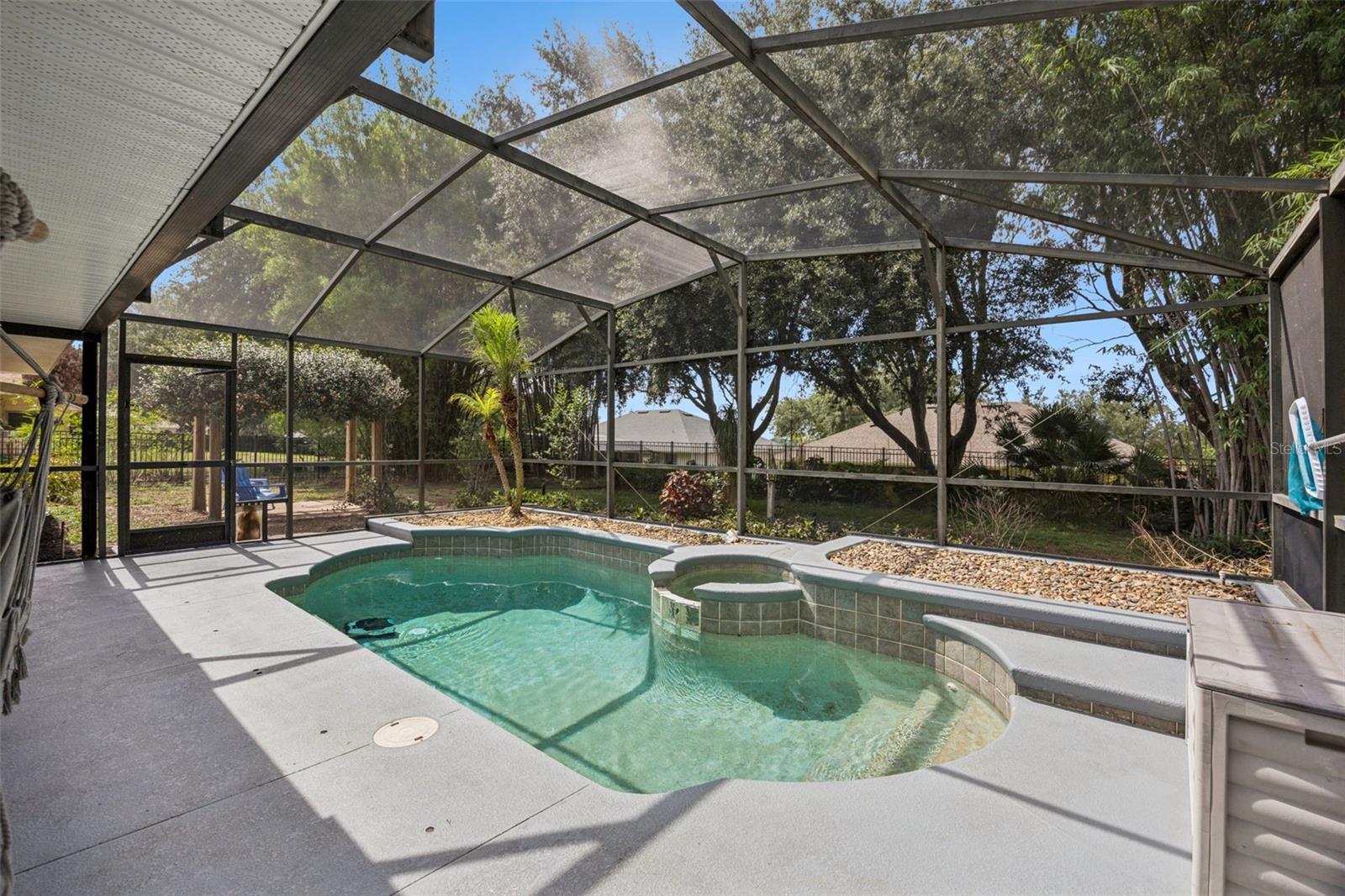 CRESCENT LAKE CLUB THIRD ADD - Residential