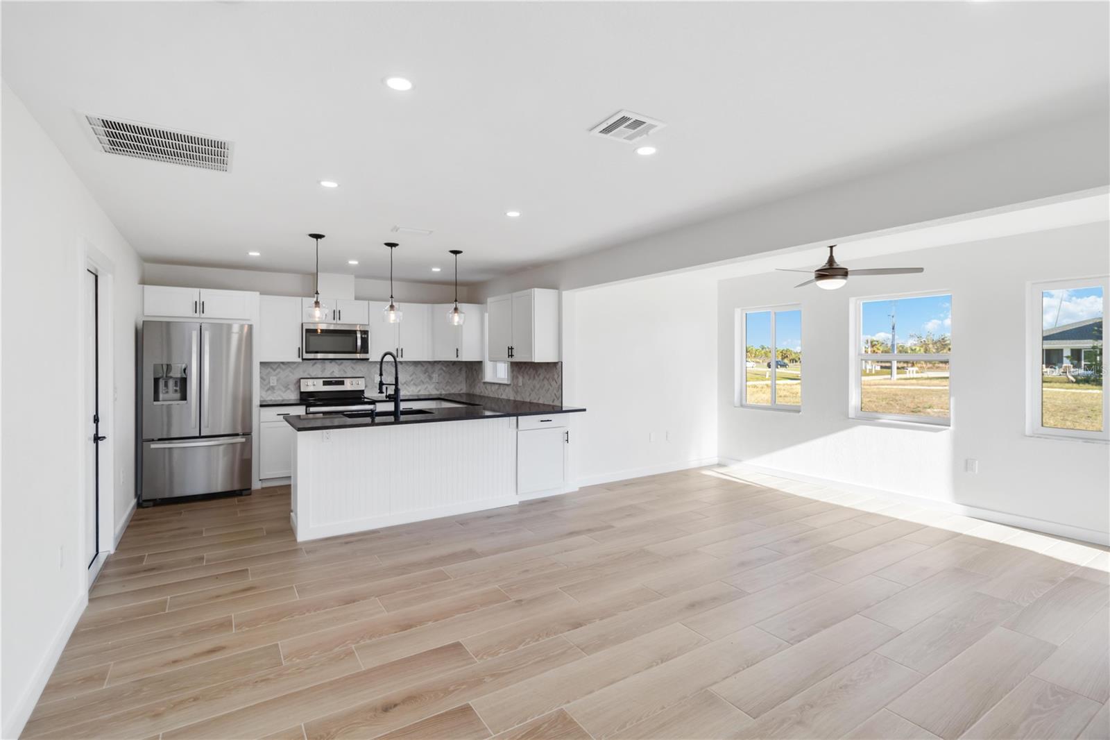 ROTONDA WEST OAKLAND HILLS - Residential Income