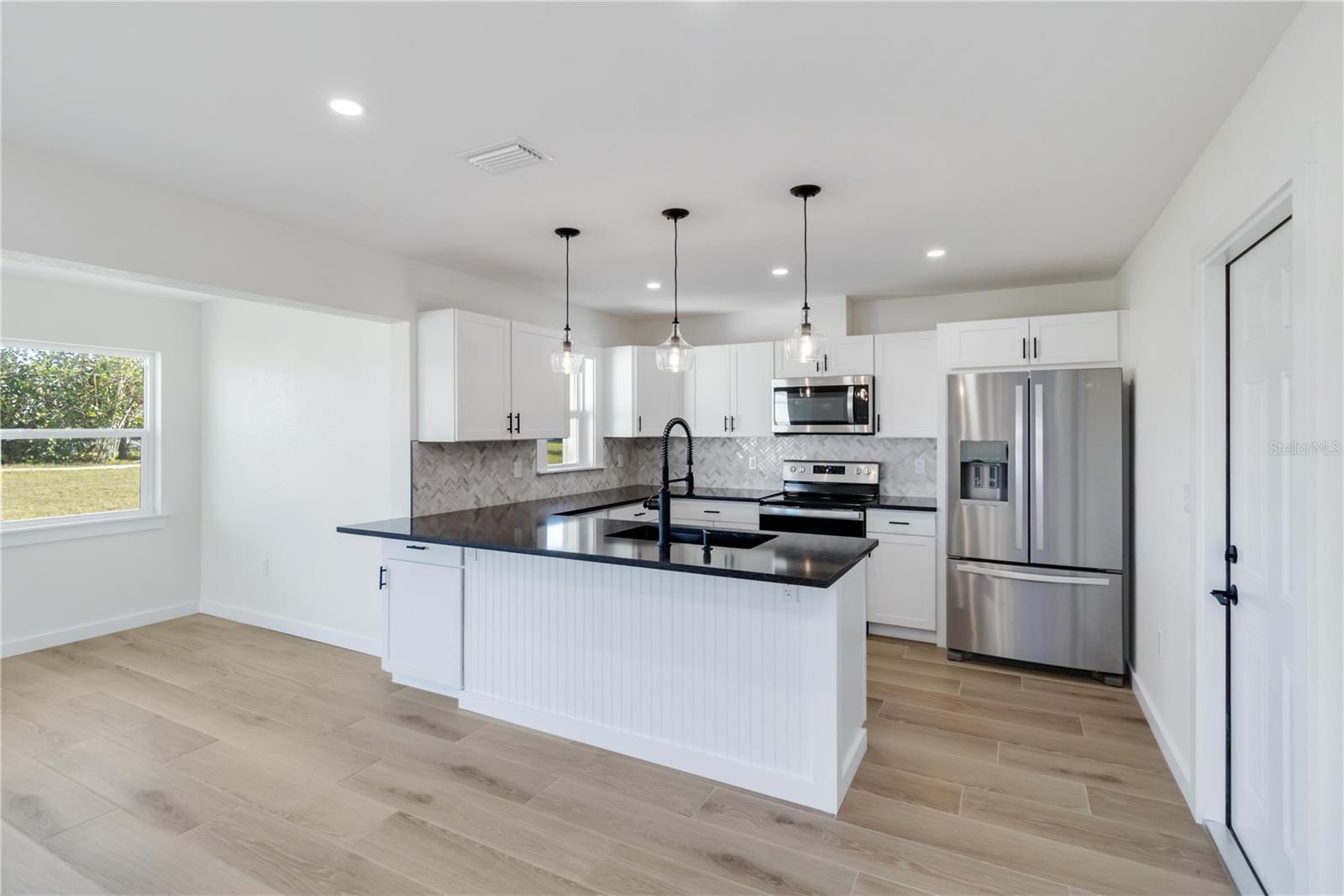 ROTONDA WEST OAKLAND HILLS - Residential Income