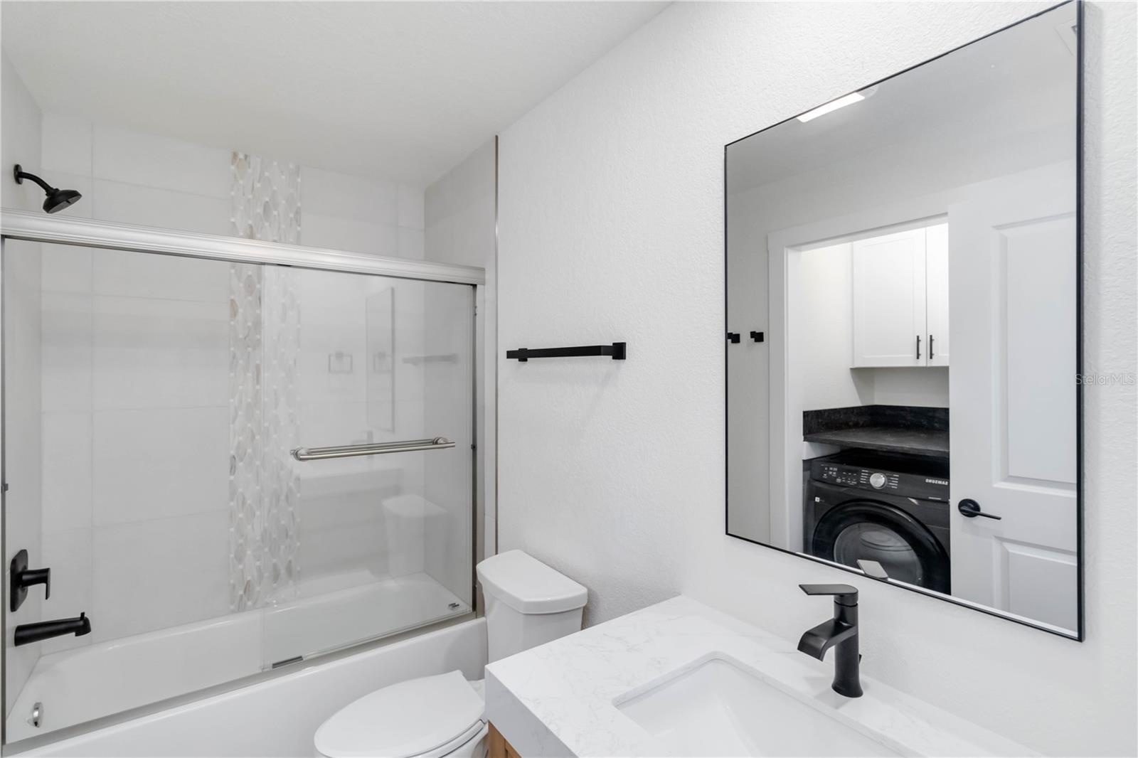 ROTONDA WEST OAKLAND HILLS - Residential Income