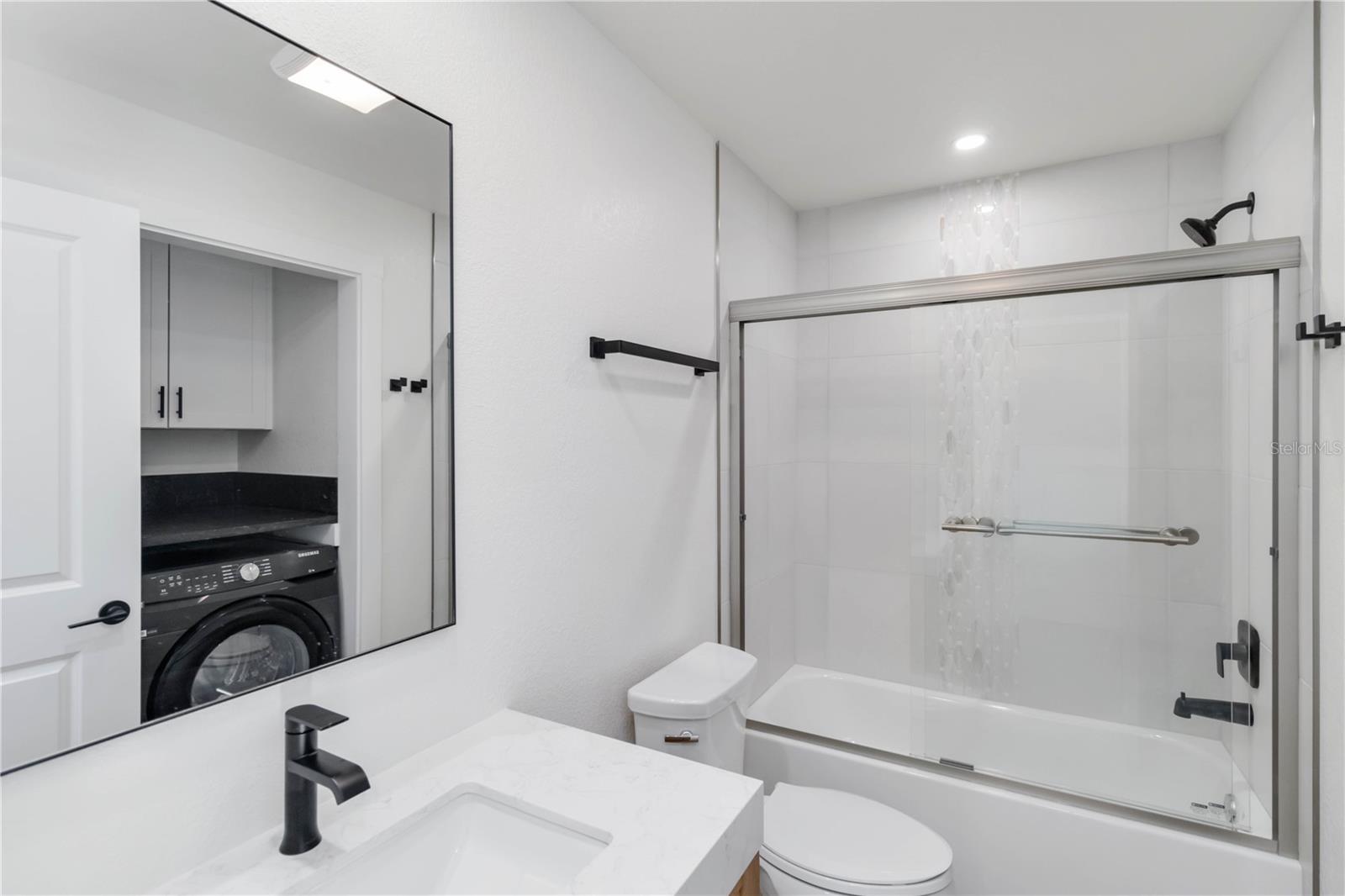 ROTONDA WEST OAKLAND HILLS - Residential Income