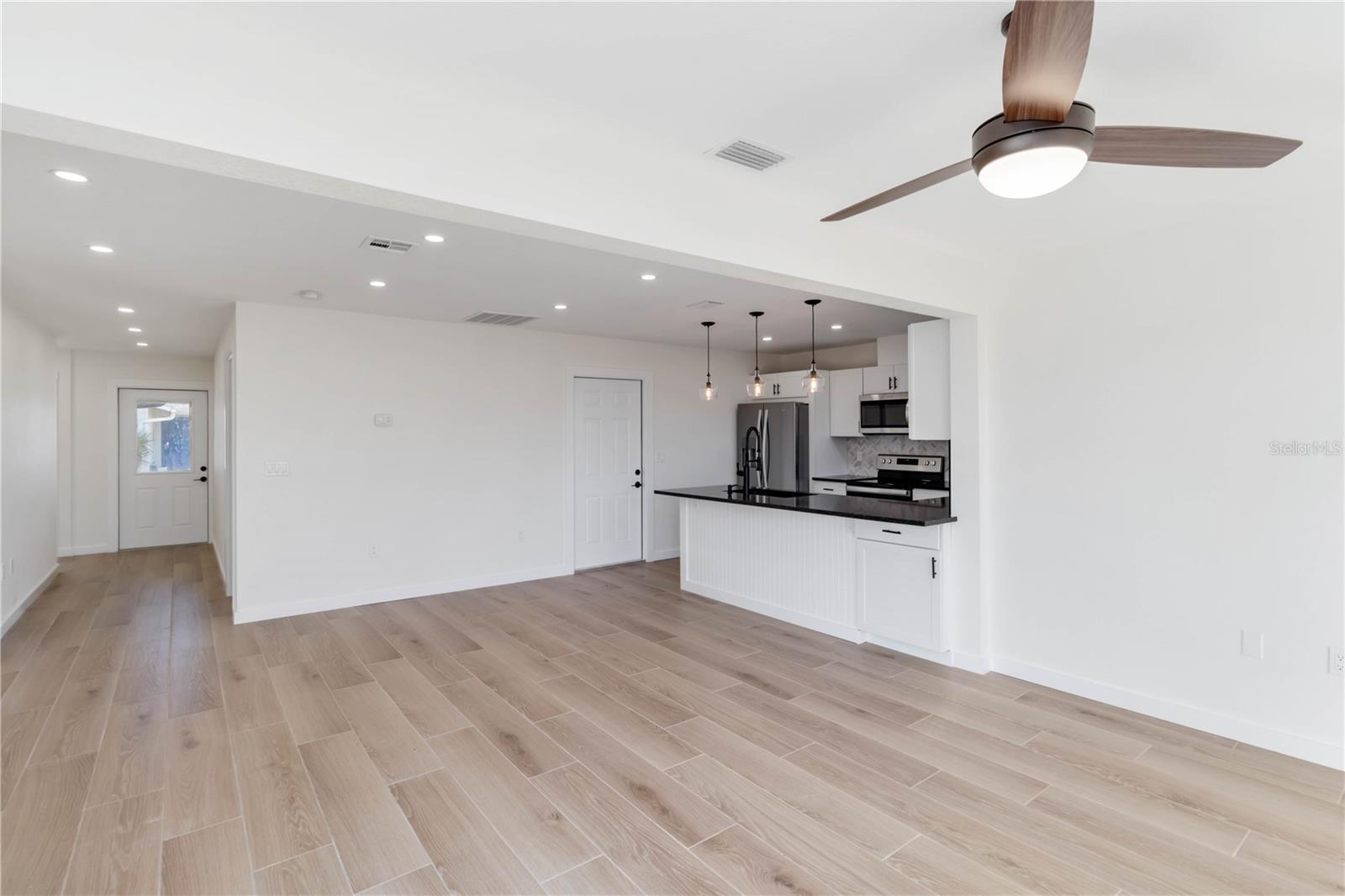 ROTONDA WEST OAKLAND HILLS - Residential Income