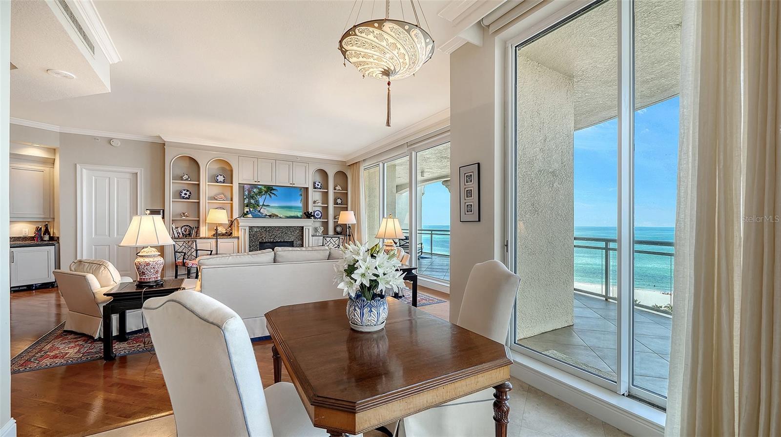 THE BEACH RESIDENCES - Residential
