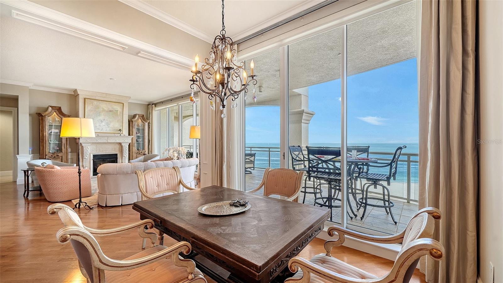 THE BEACH RESIDENCES - Residential