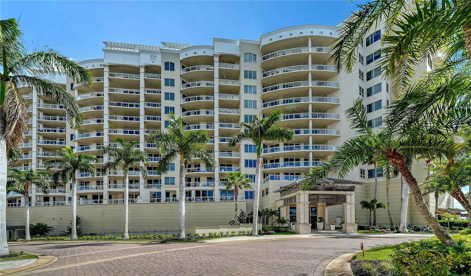 THE BEACH RESIDENCES - Residential