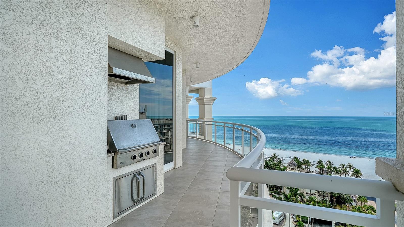 THE BEACH RESIDENCES - Residential