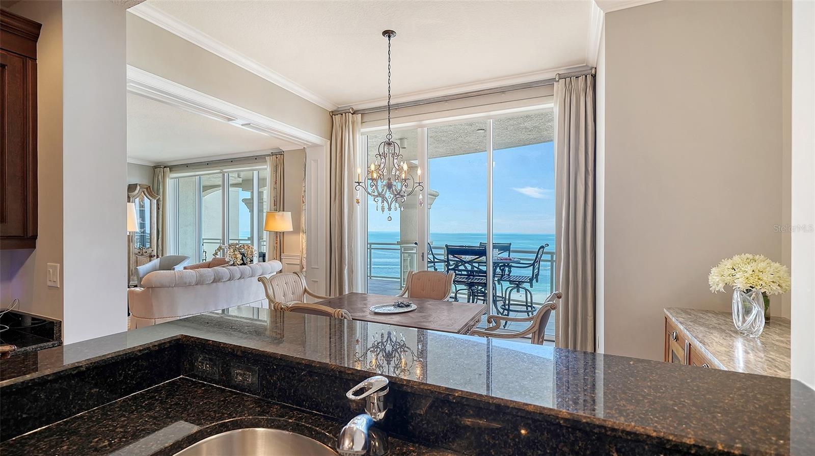 THE BEACH RESIDENCES - Residential