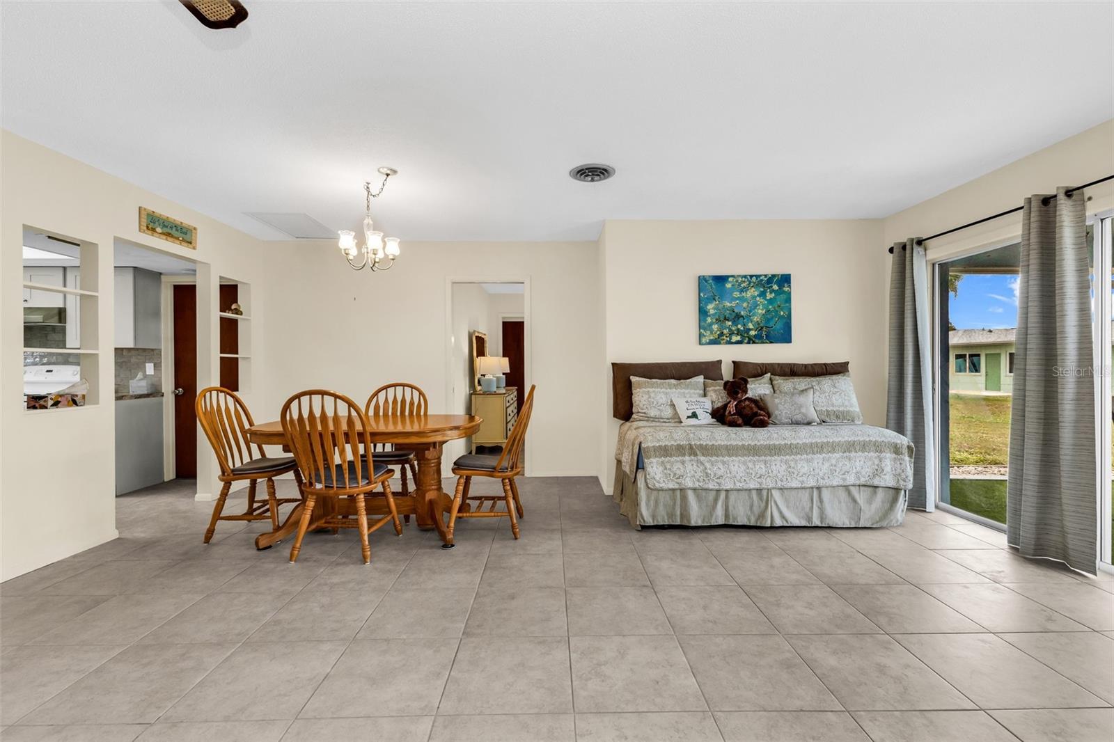 CLINTWOOD ACRES - Residential