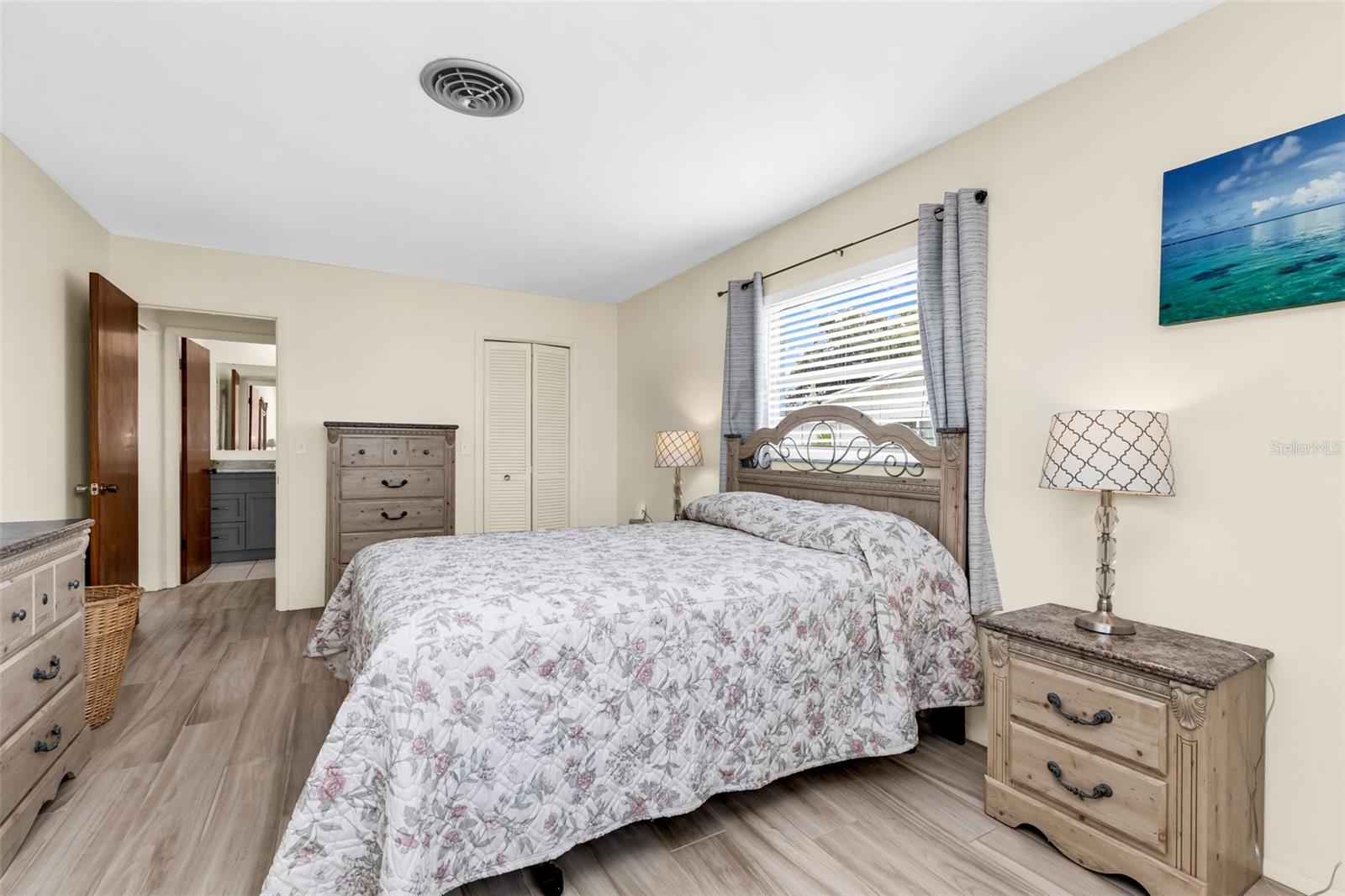 CLINTWOOD ACRES - Residential