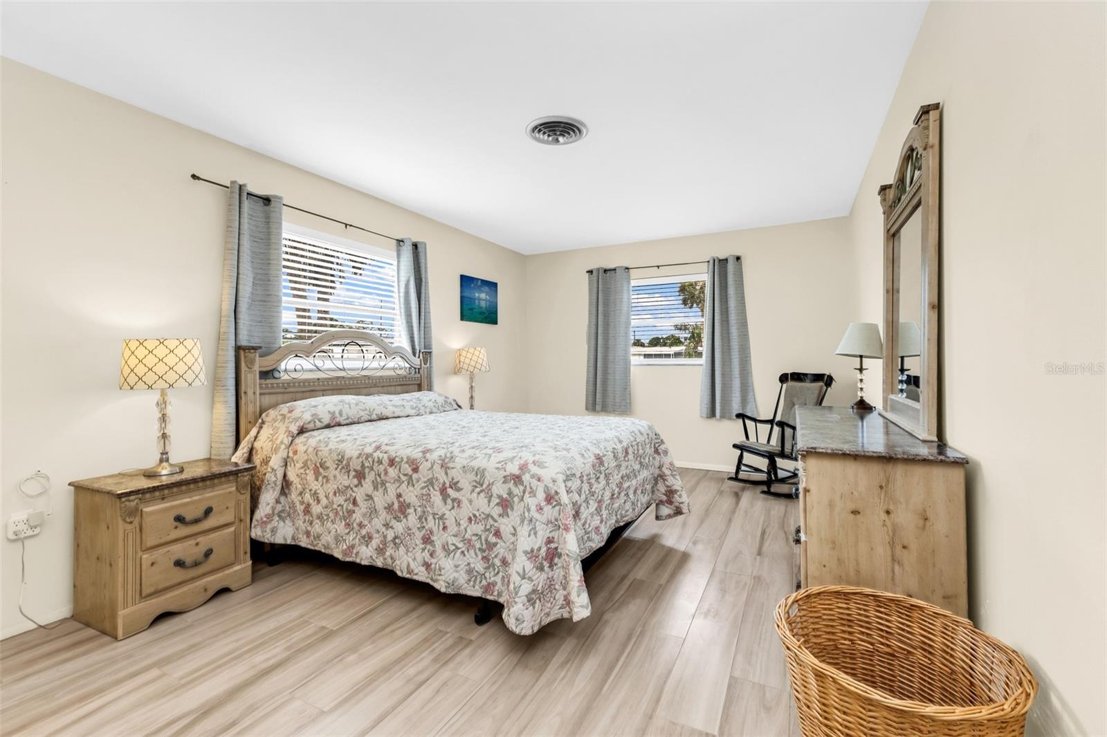 CLINTWOOD ACRES - Residential