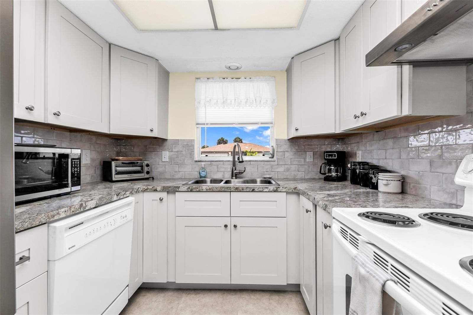 CLINTWOOD ACRES - Residential