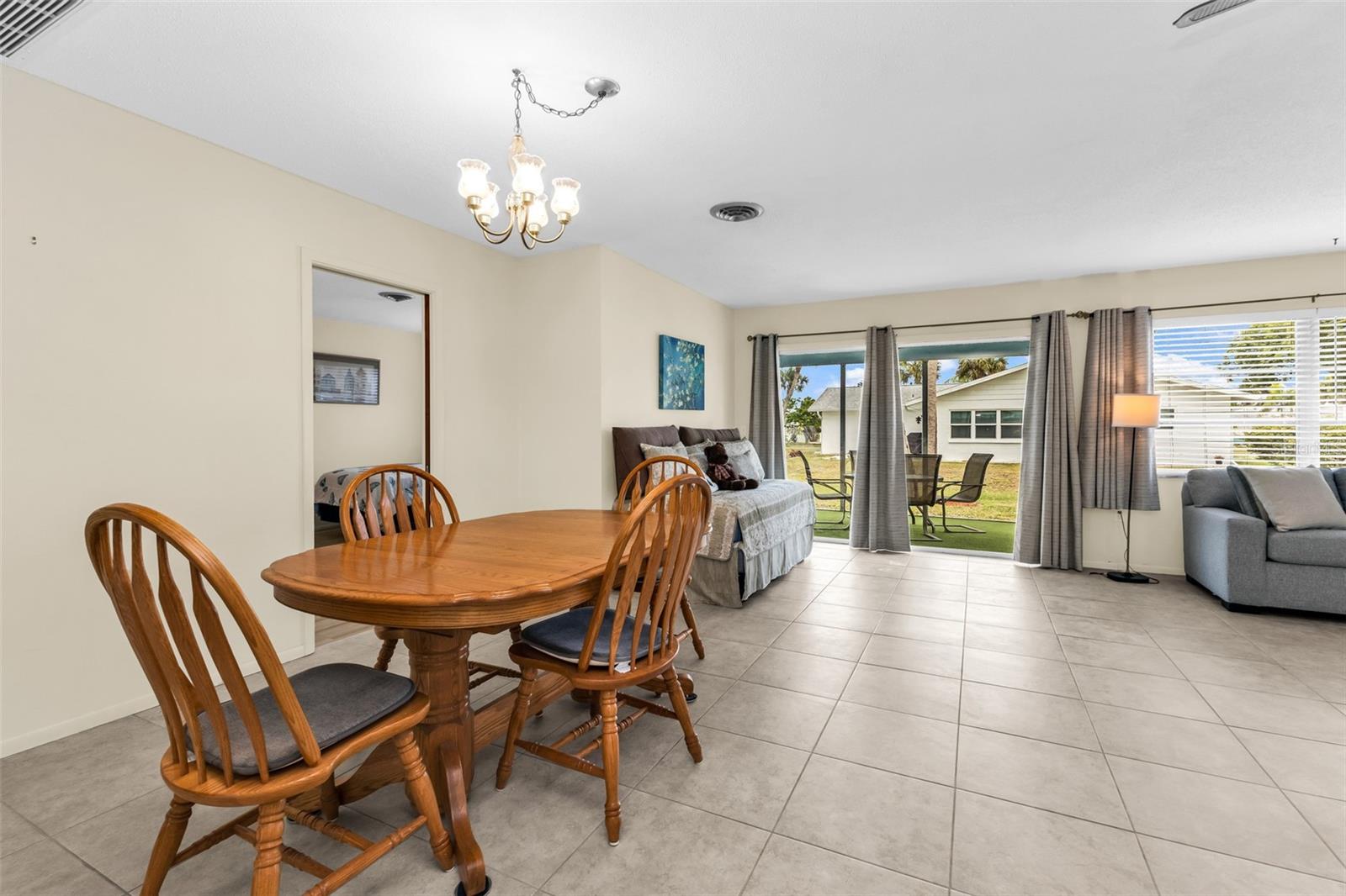 CLINTWOOD ACRES - Residential