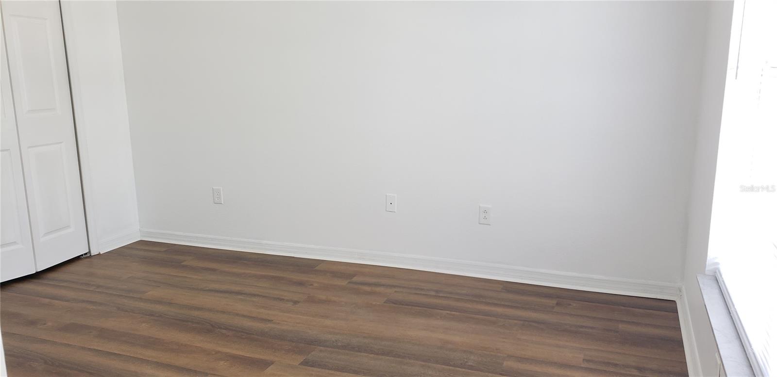 VILLAGES OF BLOOMINGDALE PH - Residential Lease