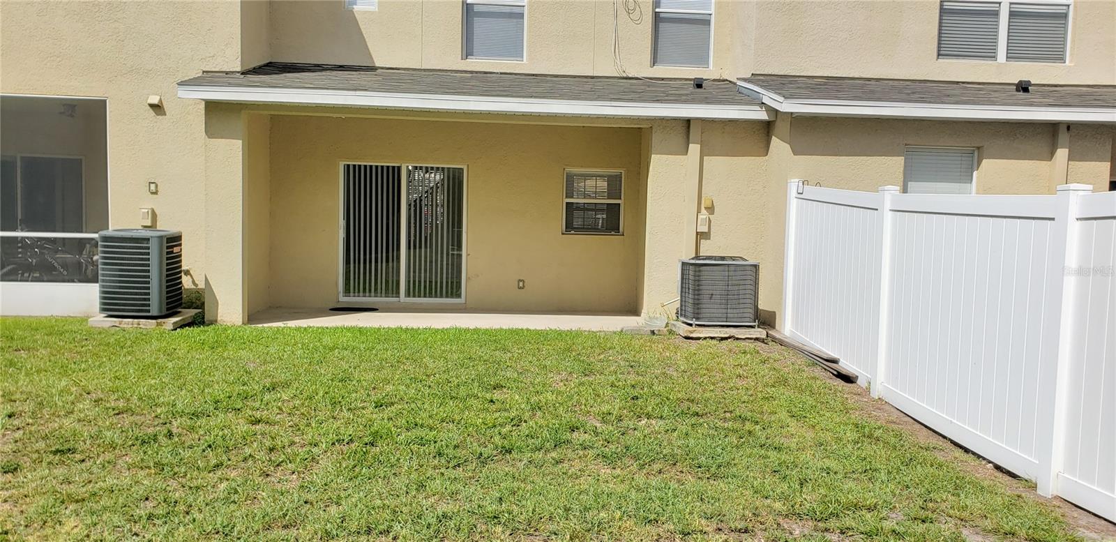 VILLAGES OF BLOOMINGDALE PH - Residential Lease