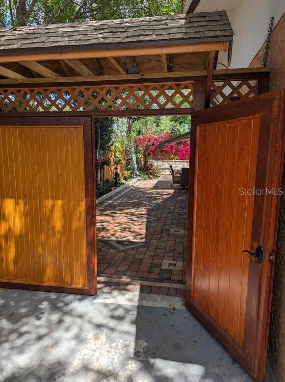 PIPERS GLEN - Residential Lease