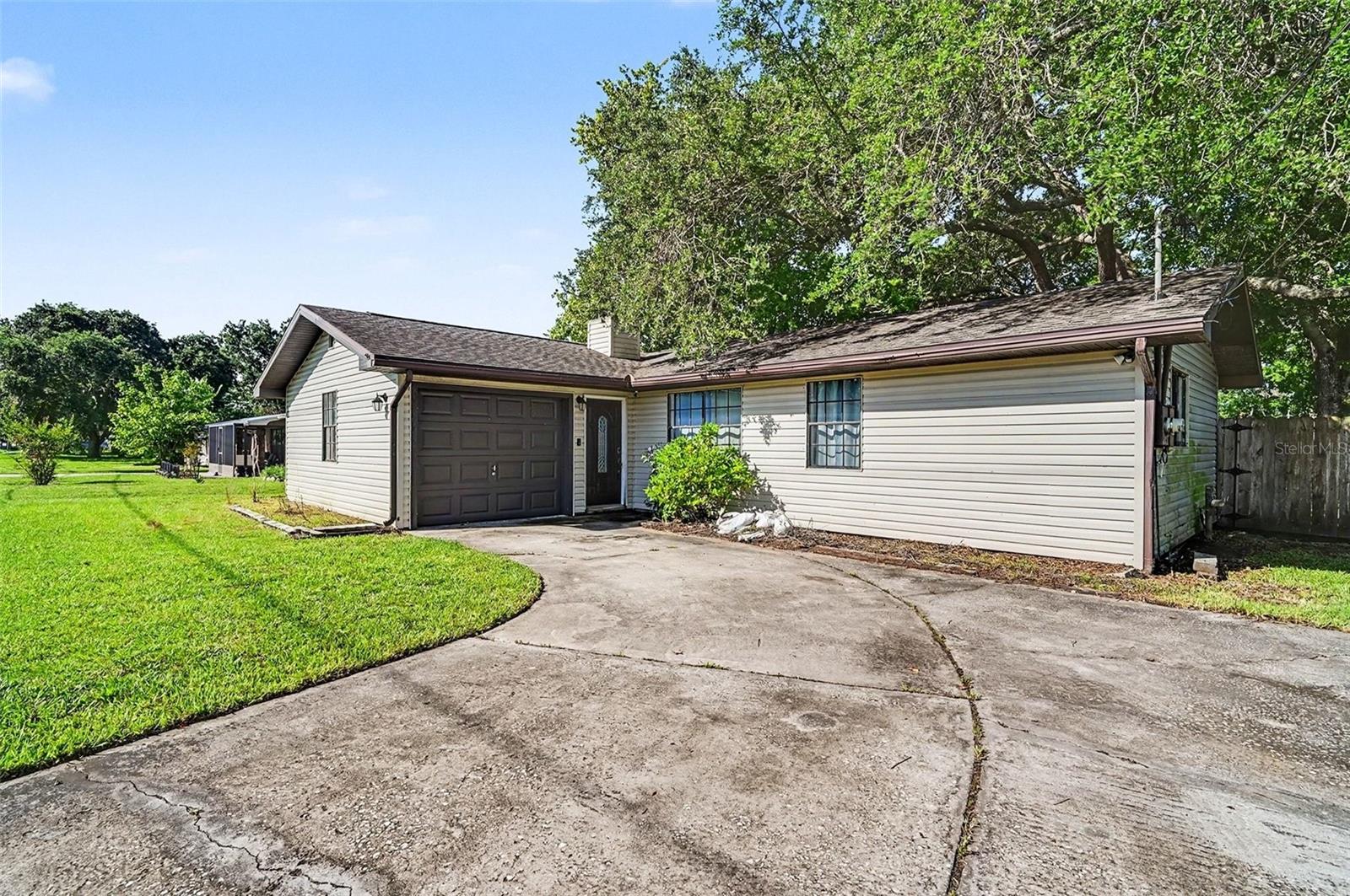 DIXIE VILLAGE - Residential