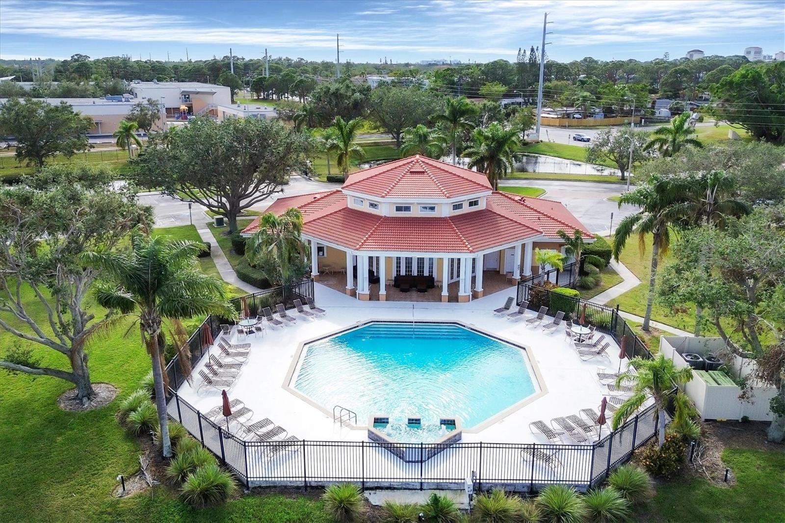 VILLAGIO - Residential Lease