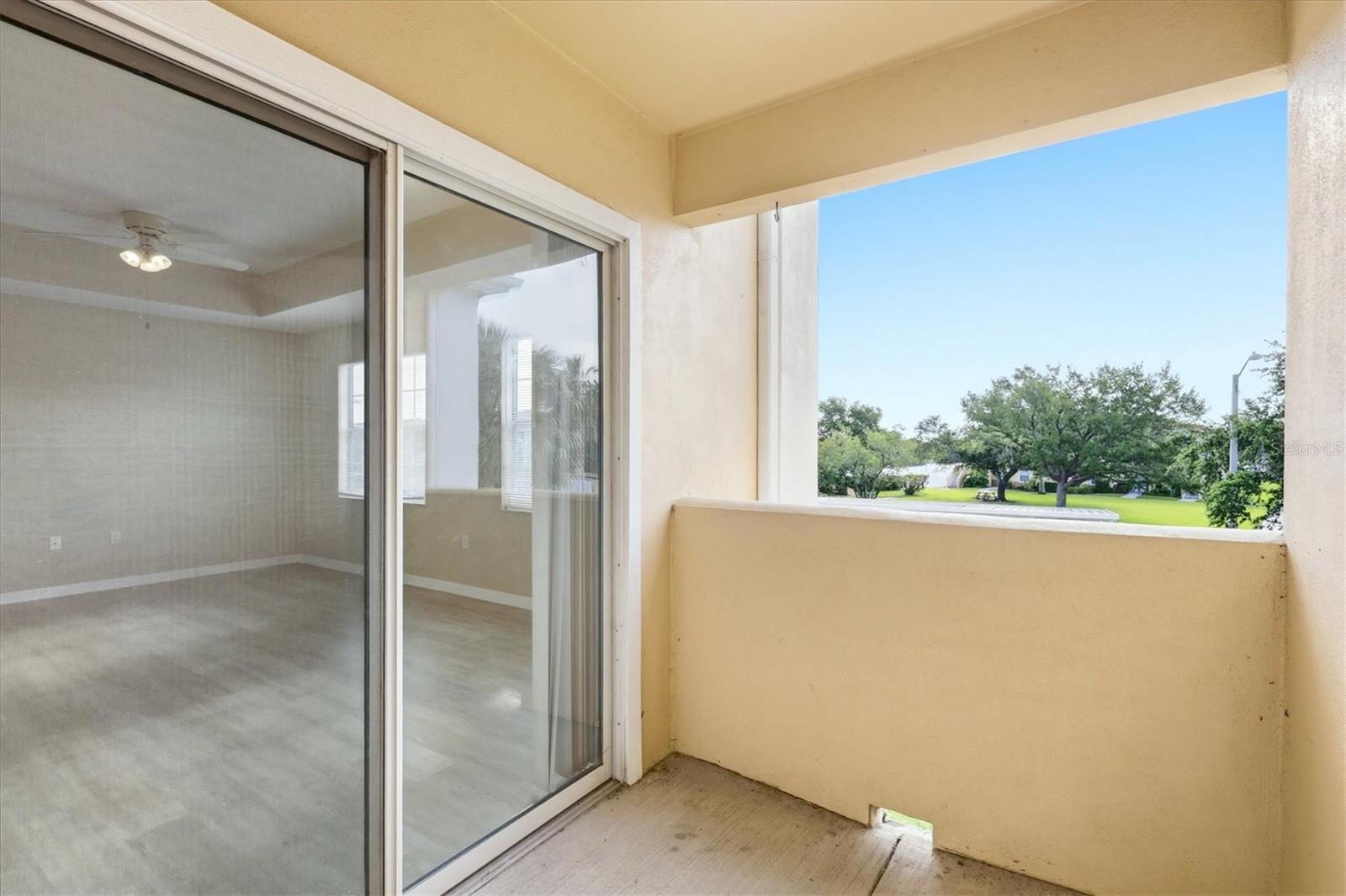 VILLAGIO - Residential Lease