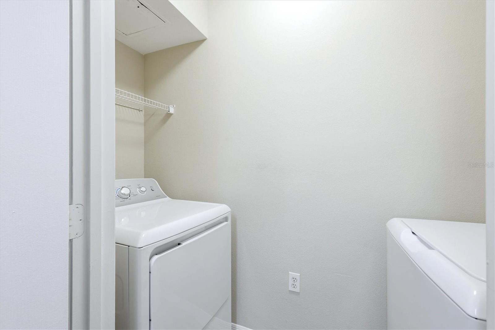 VILLAGIO - Residential Lease