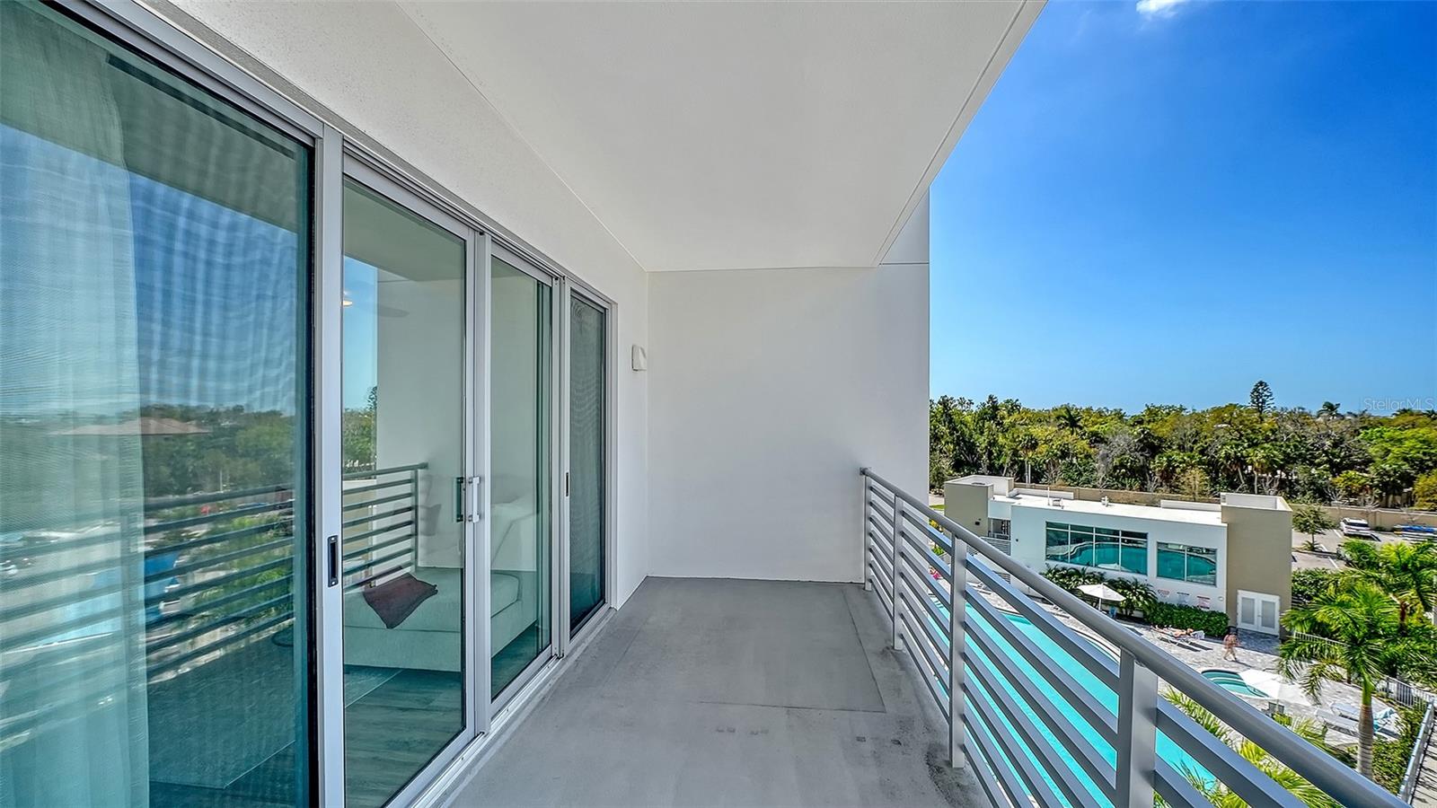 THE STRAND OF SARASOTA - Residential
