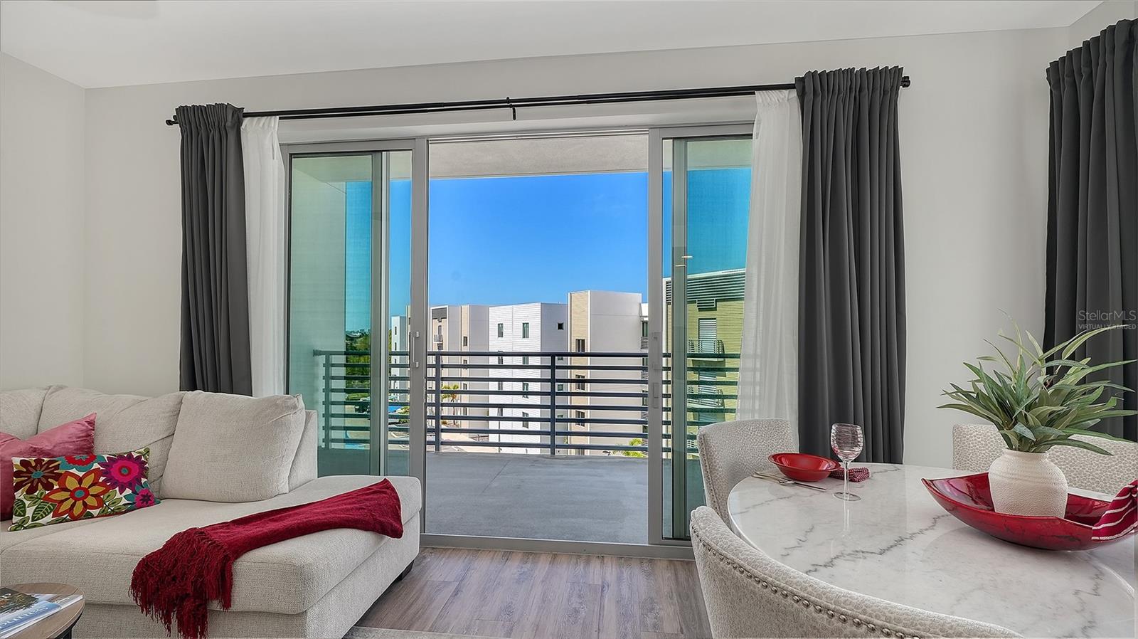 THE STRAND OF SARASOTA - Residential