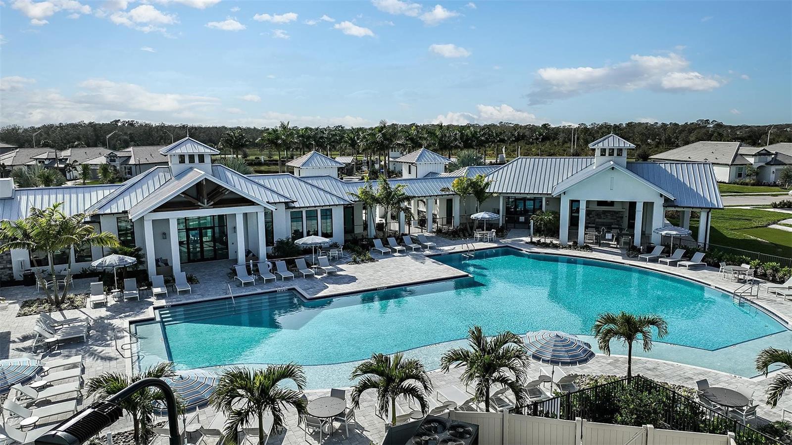 SWEETWATER AT LAKEWOOD RANCH PH I & II - Residential