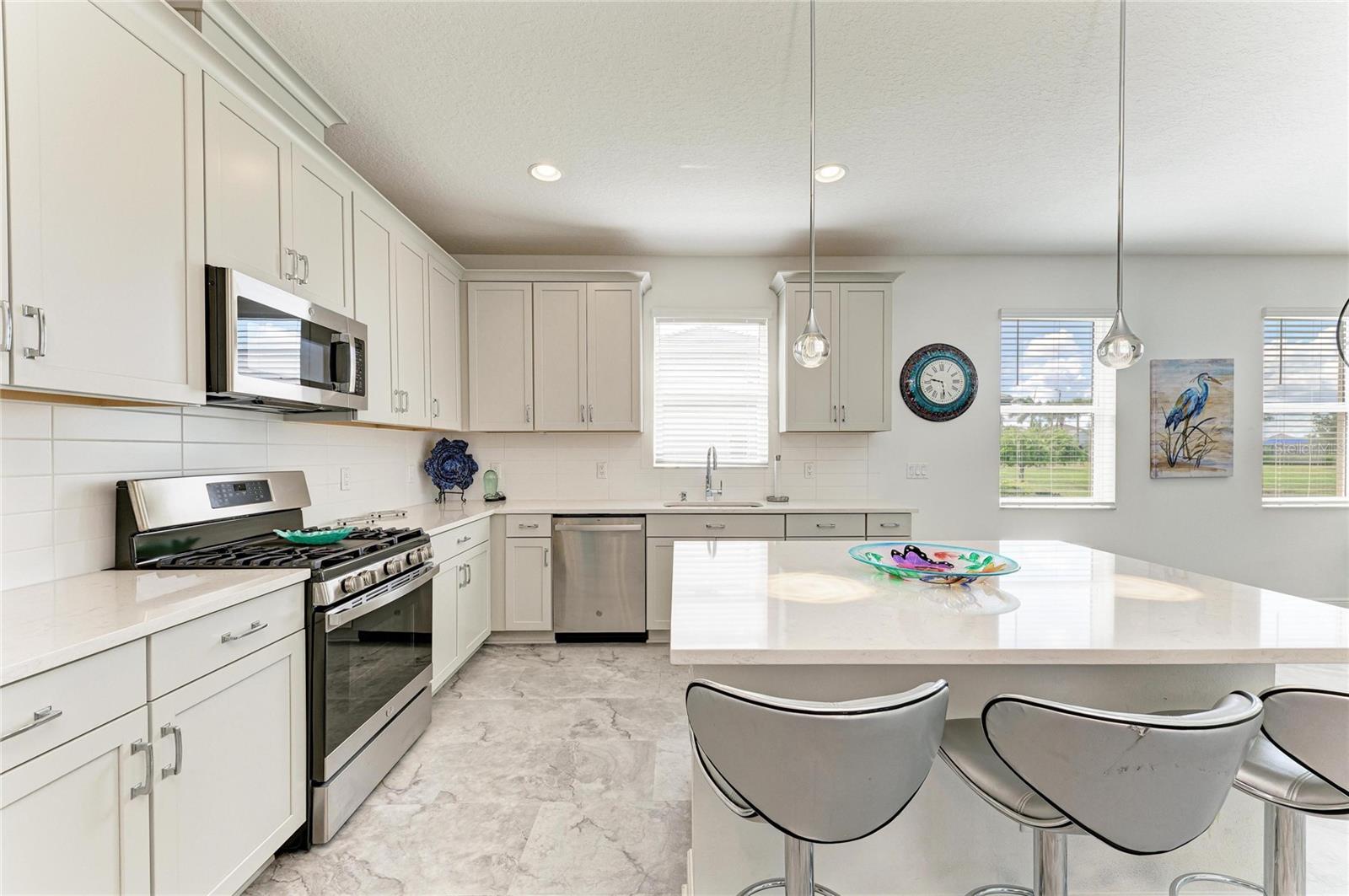 SWEETWATER AT LAKEWOOD RANCH PH I & II - Residential