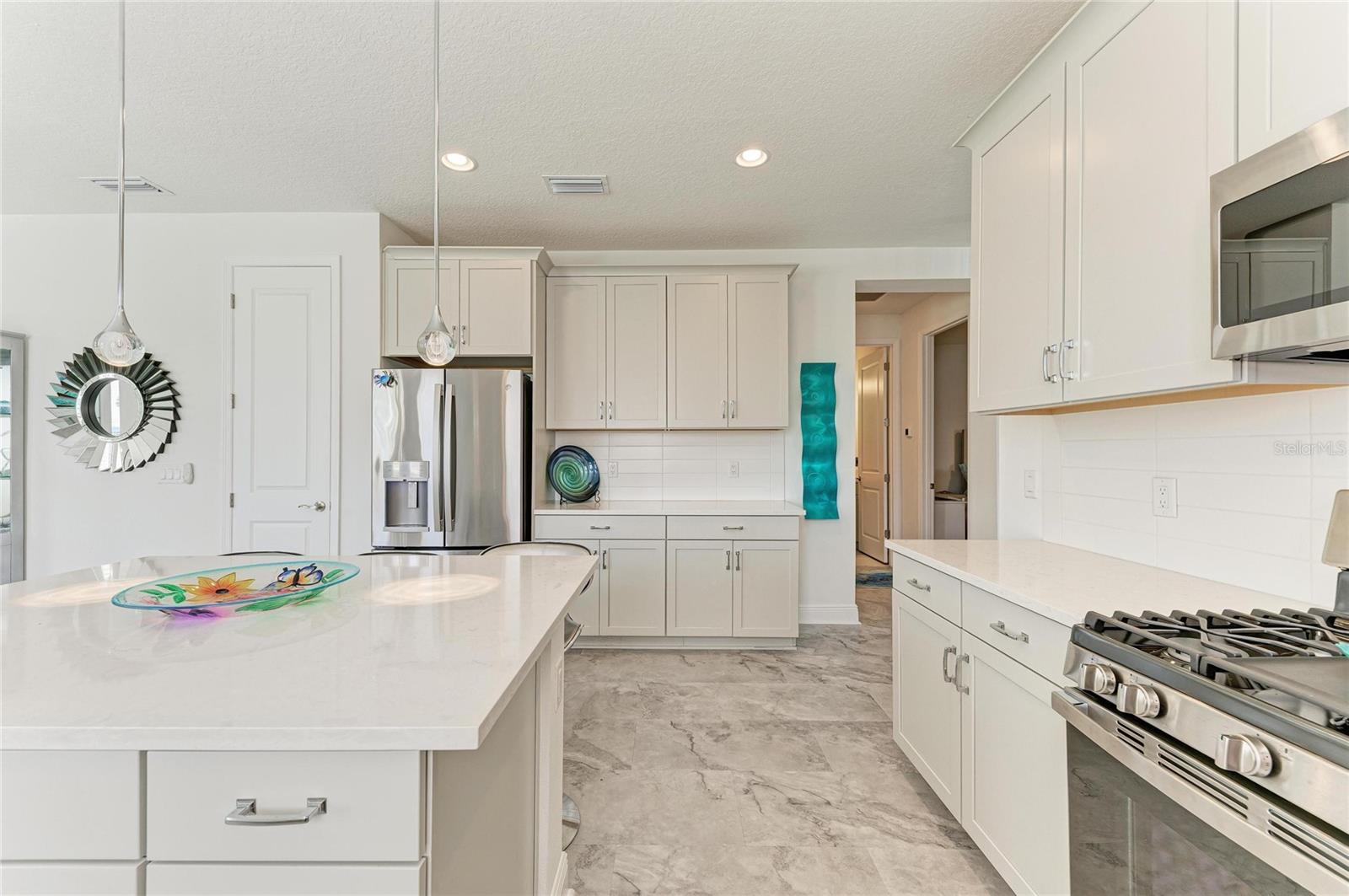 SWEETWATER AT LAKEWOOD RANCH PH I & II - Residential