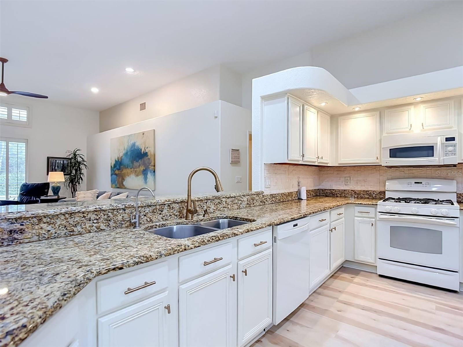 VILLAROSA M - Residential