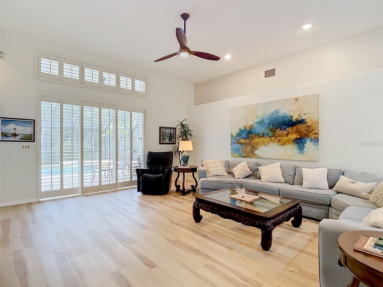 VILLAROSA M - Residential