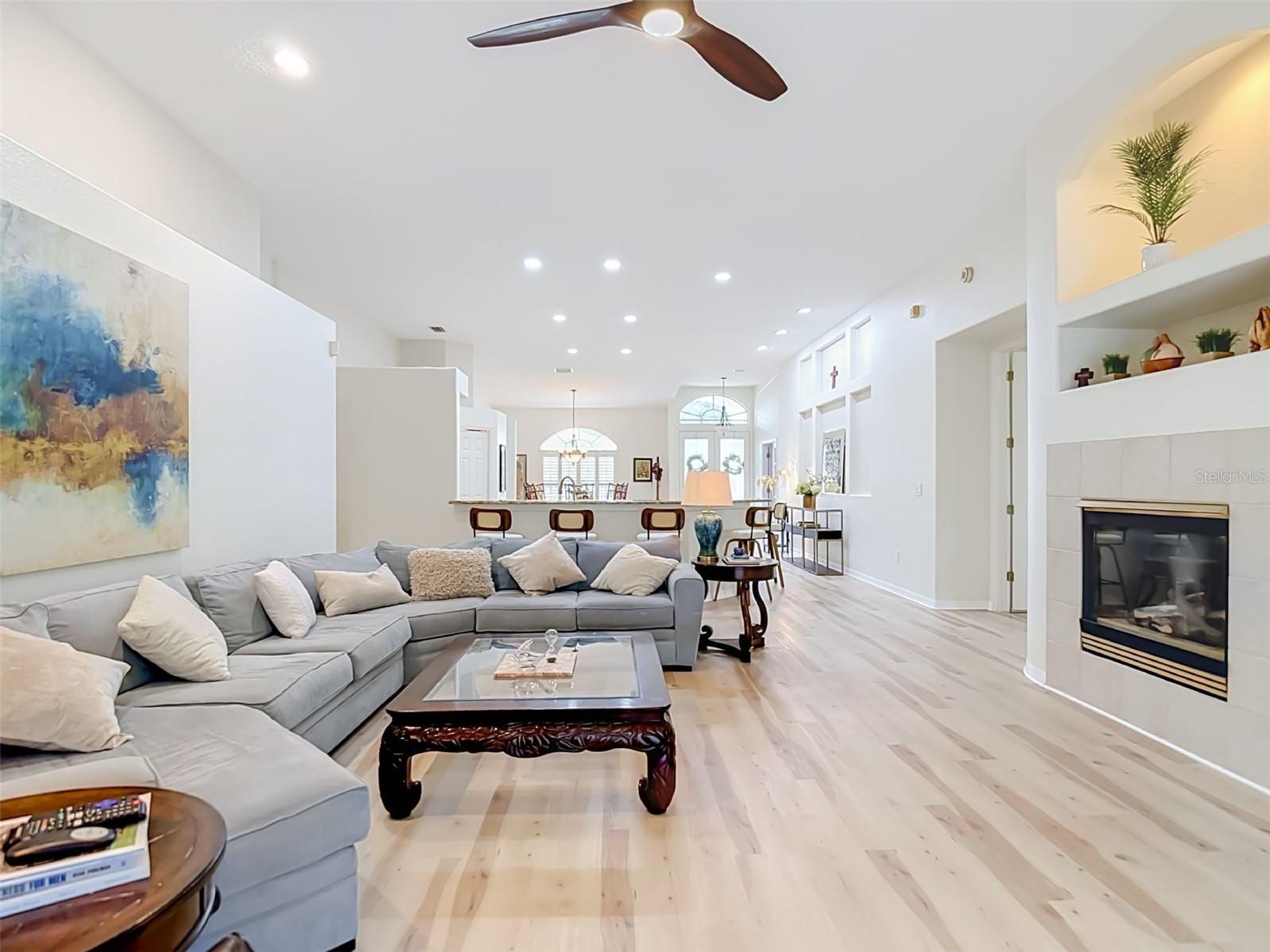 VILLAROSA M - Residential