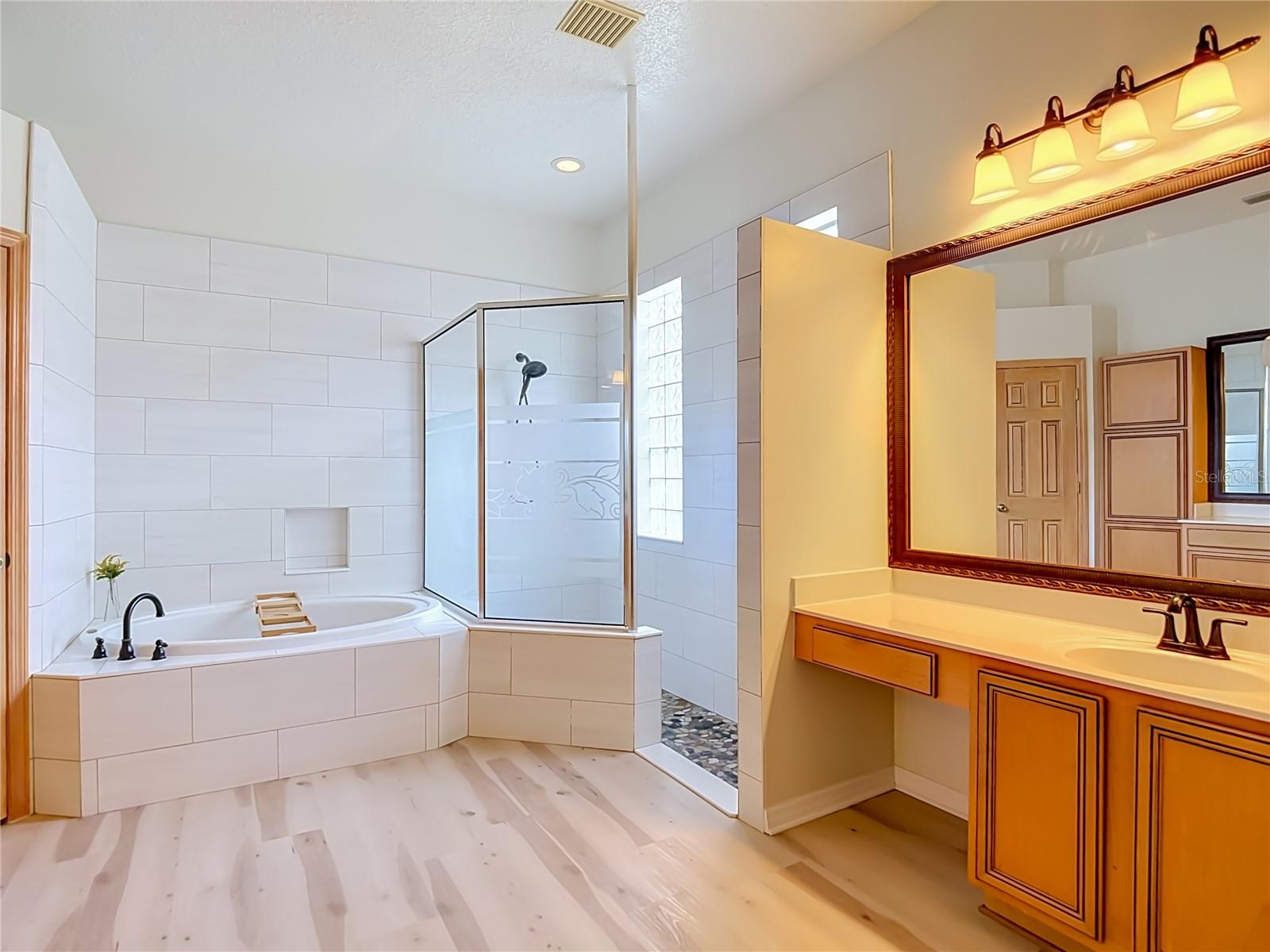 VILLAROSA M - Residential