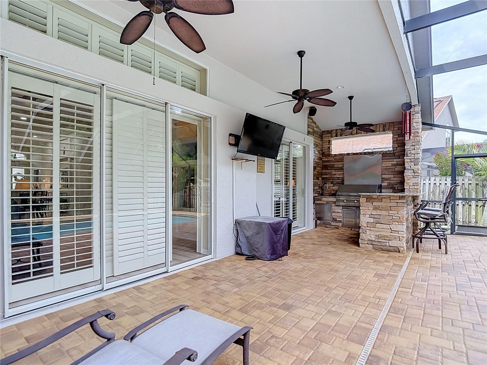 VILLAROSA M - Residential