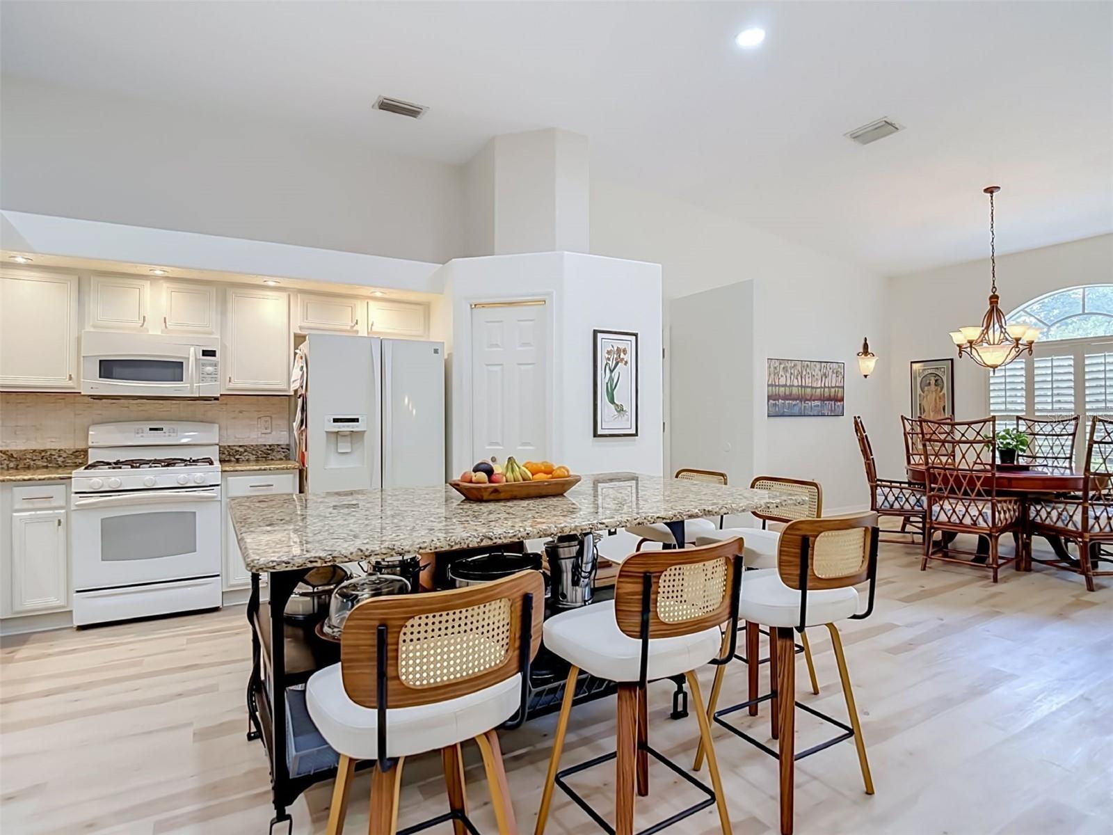 VILLAROSA M - Residential
