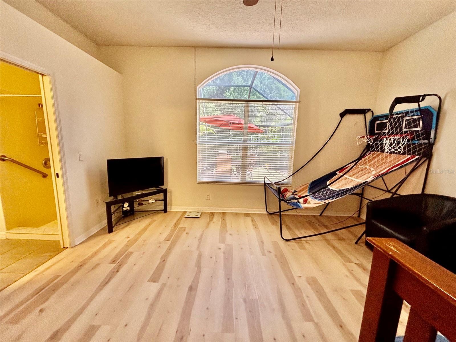 VILLAROSA M - Residential