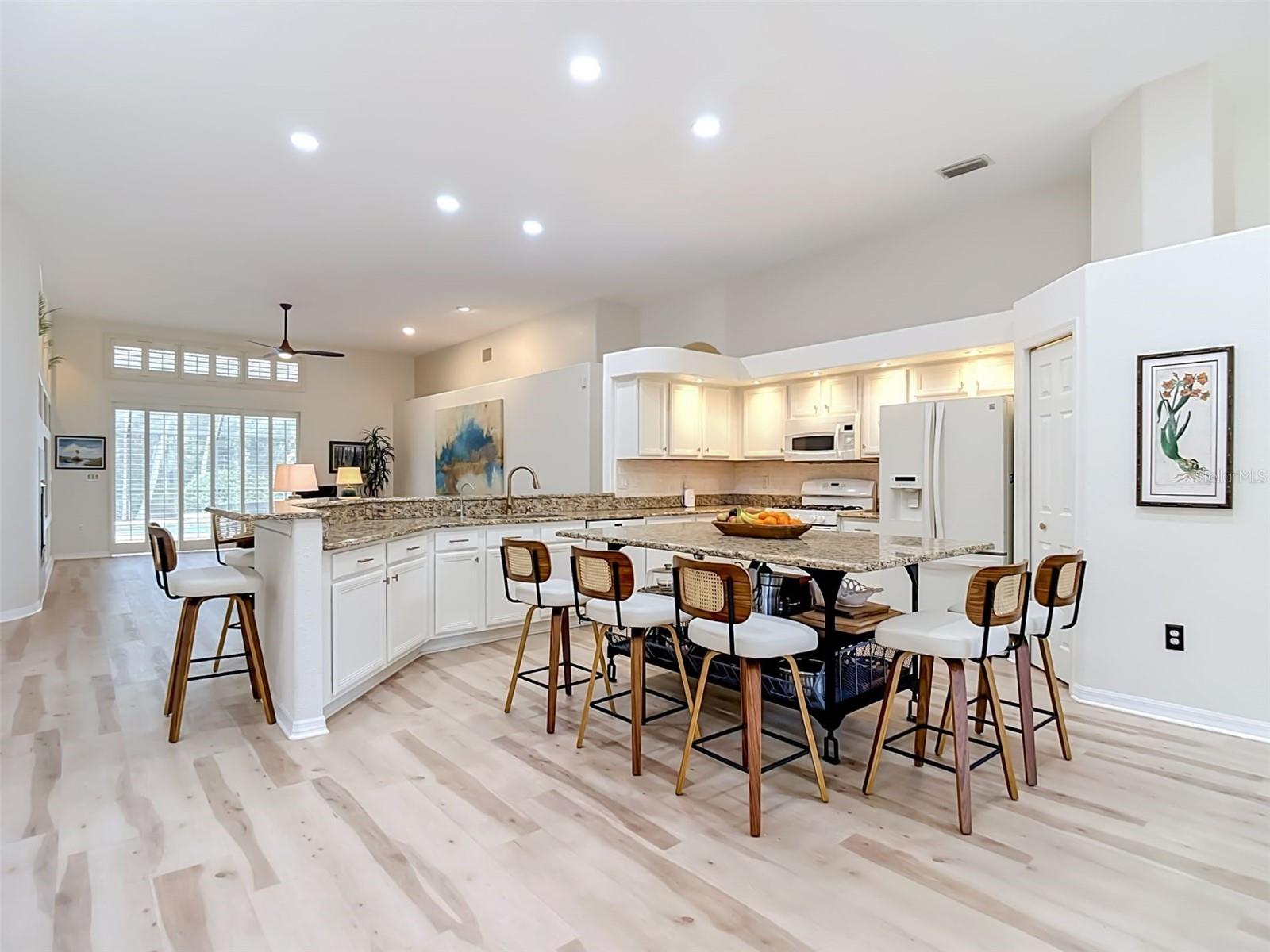 VILLAROSA M - Residential